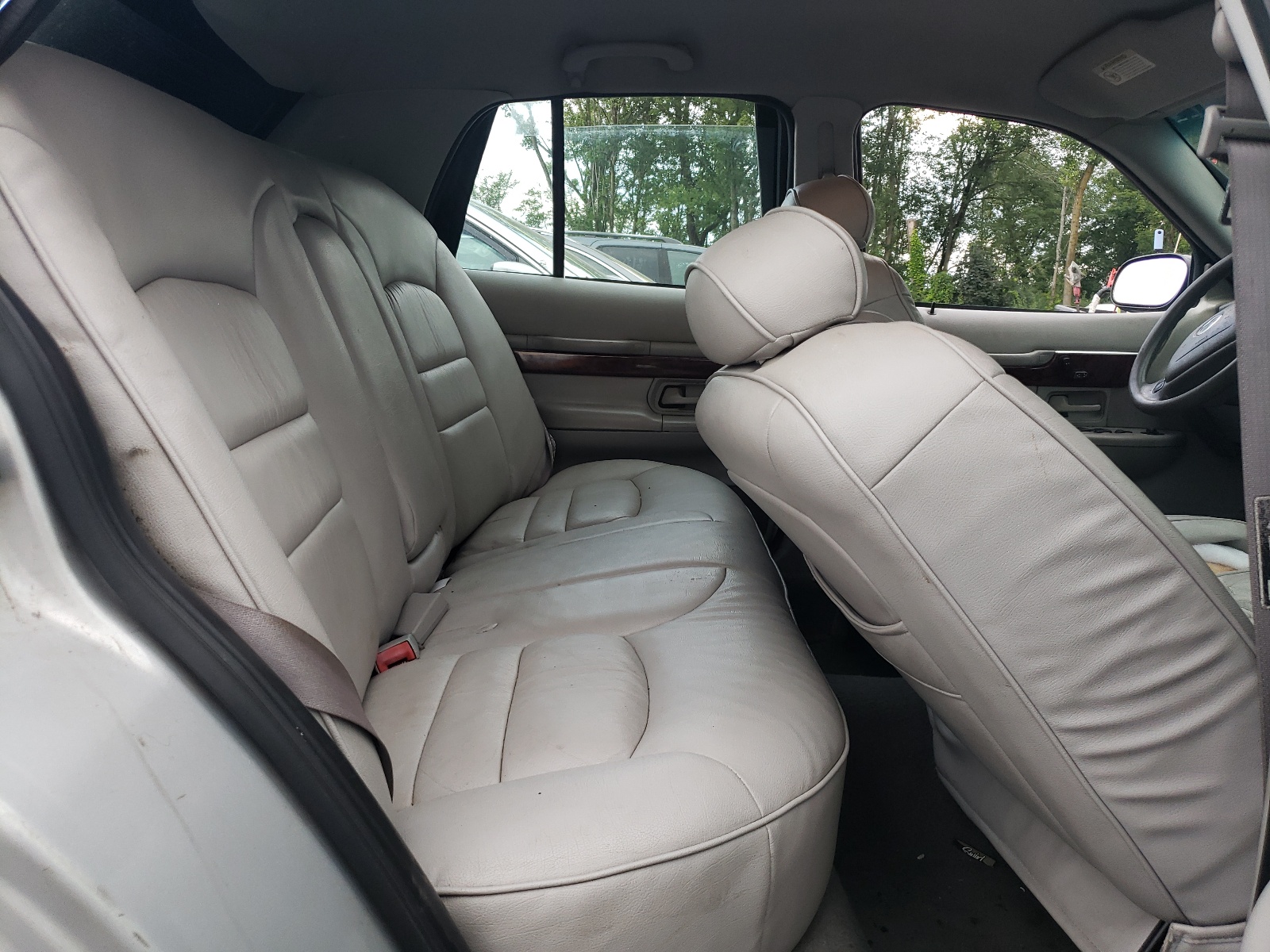 2MEFM74W62X664702 2002 Mercury Grand Marquis Gs