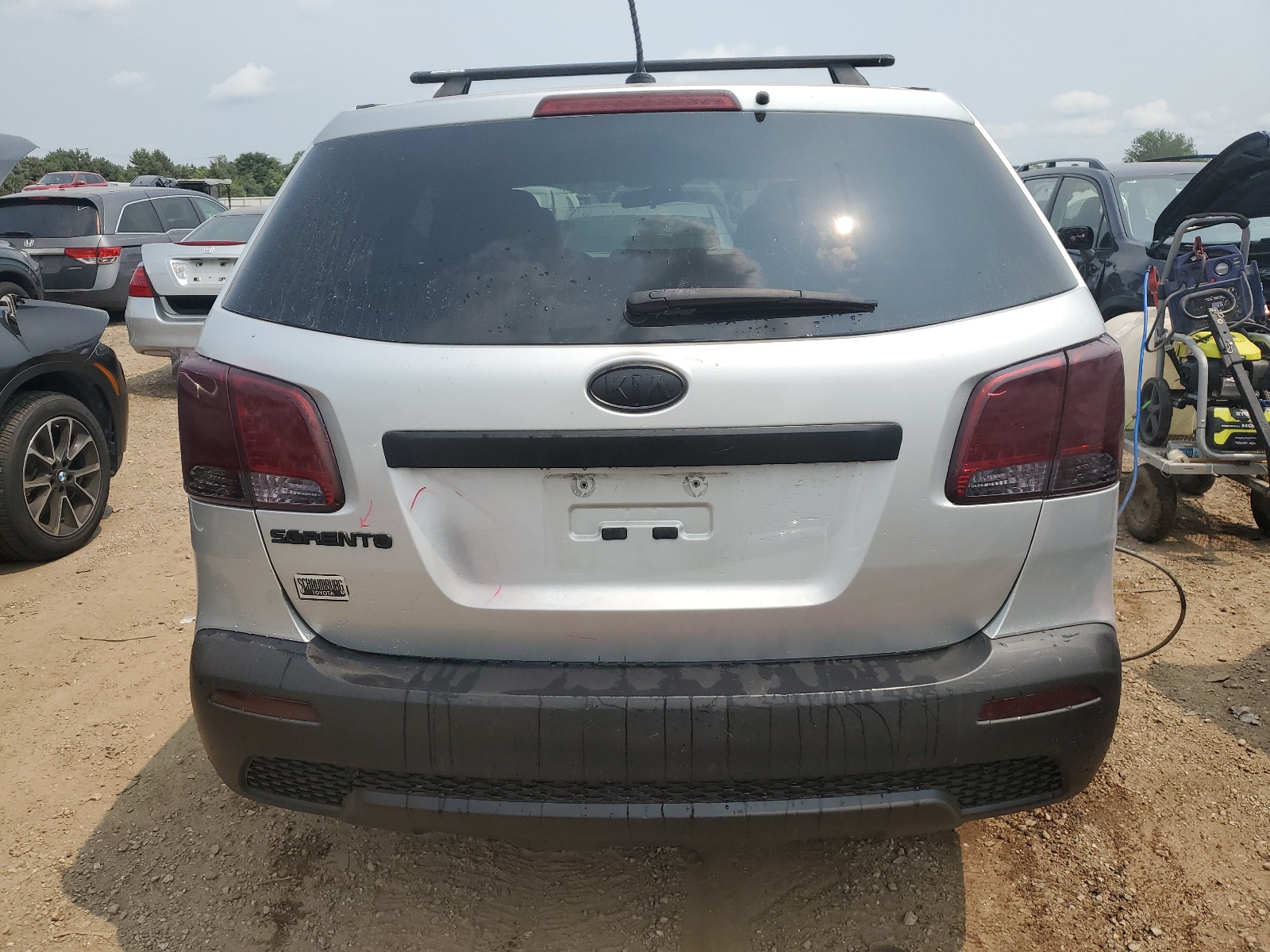 5XYKT4A10CG220560 2012 Kia Sorento Base