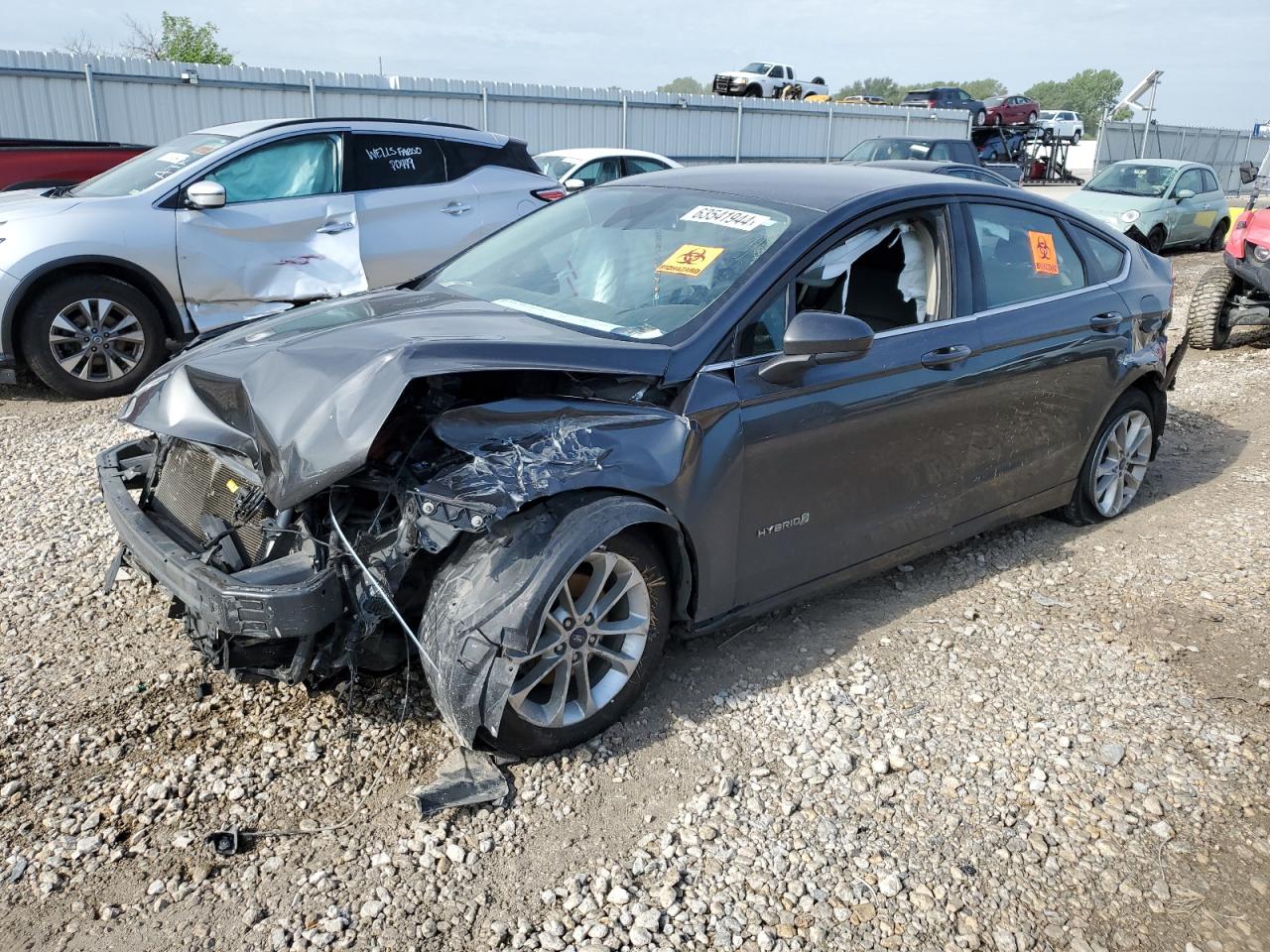 3FA6P0LU7KR235220 2019 FORD FUSION - Image 1