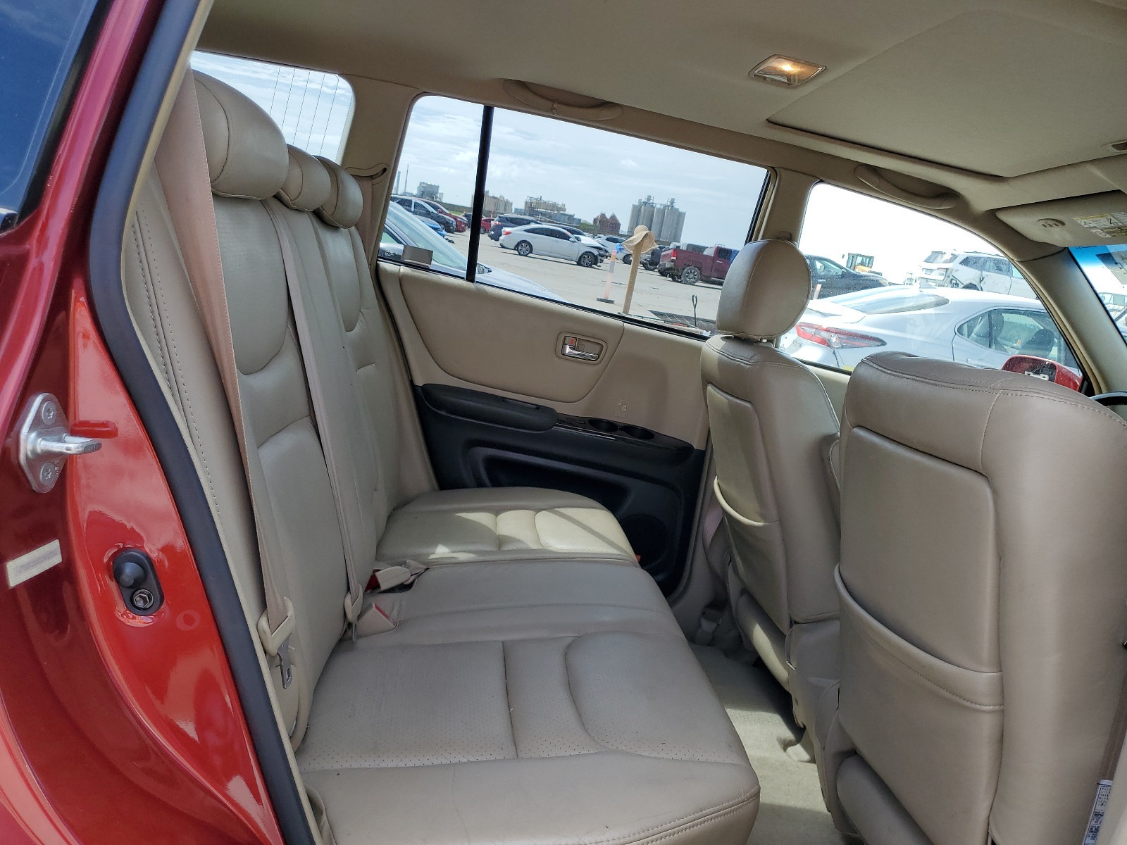 JTEGF21A310018361 2001 Toyota Highlander