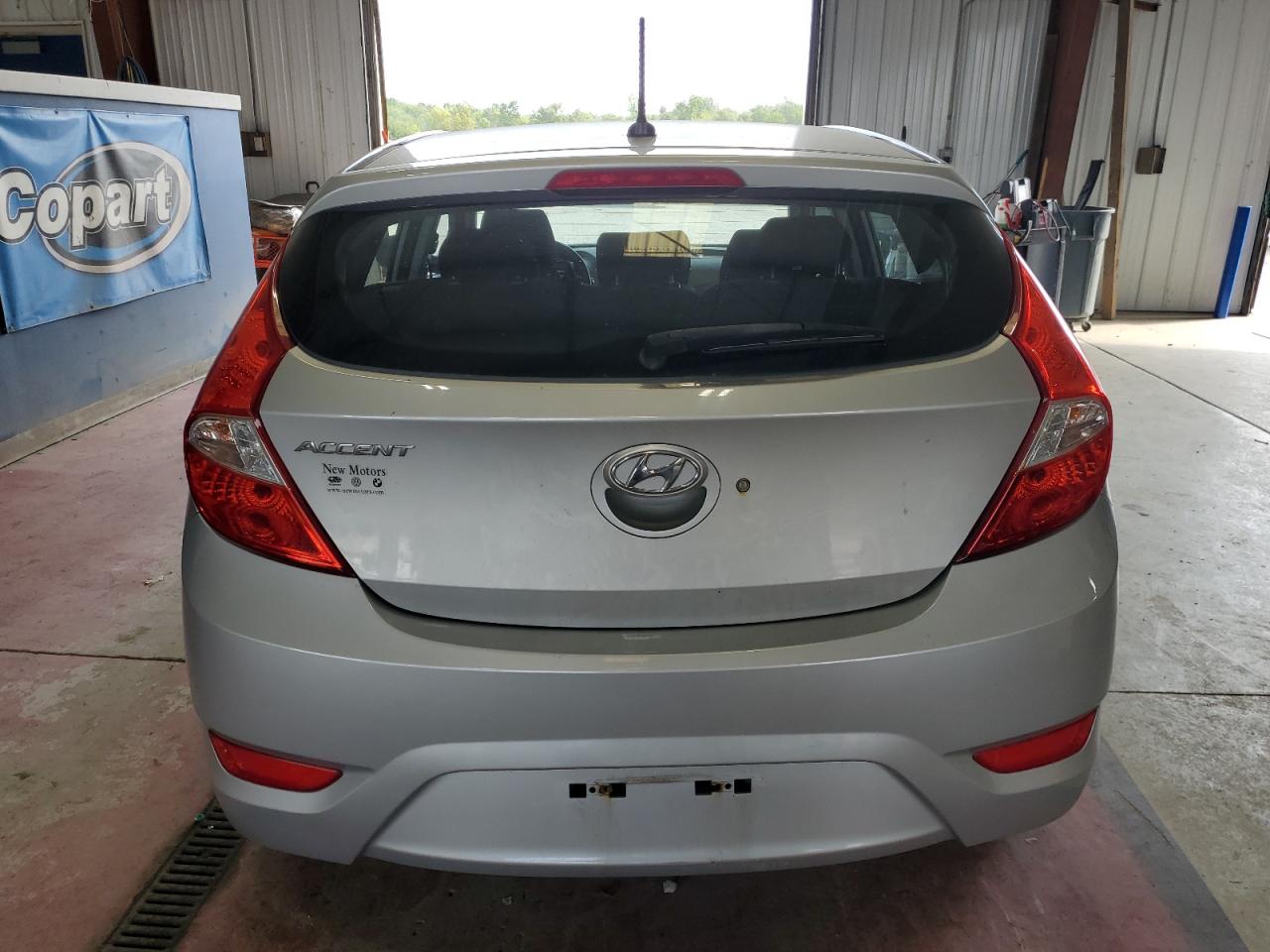 KMHCT5AE6DU137675 2013 Hyundai Accent Gls