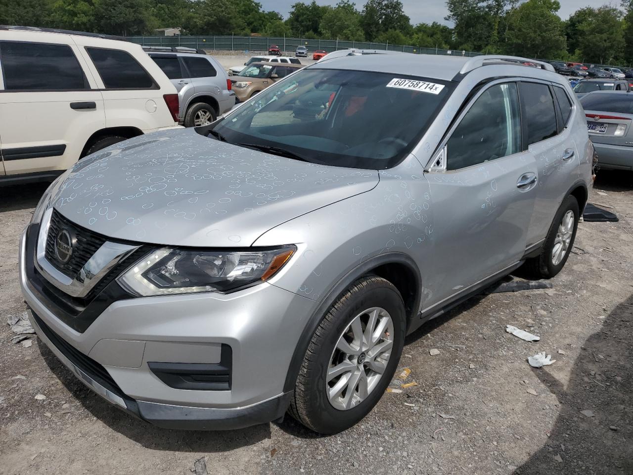 KNMAT2MT9JP591529 2018 NISSAN ROGUE - Image 1