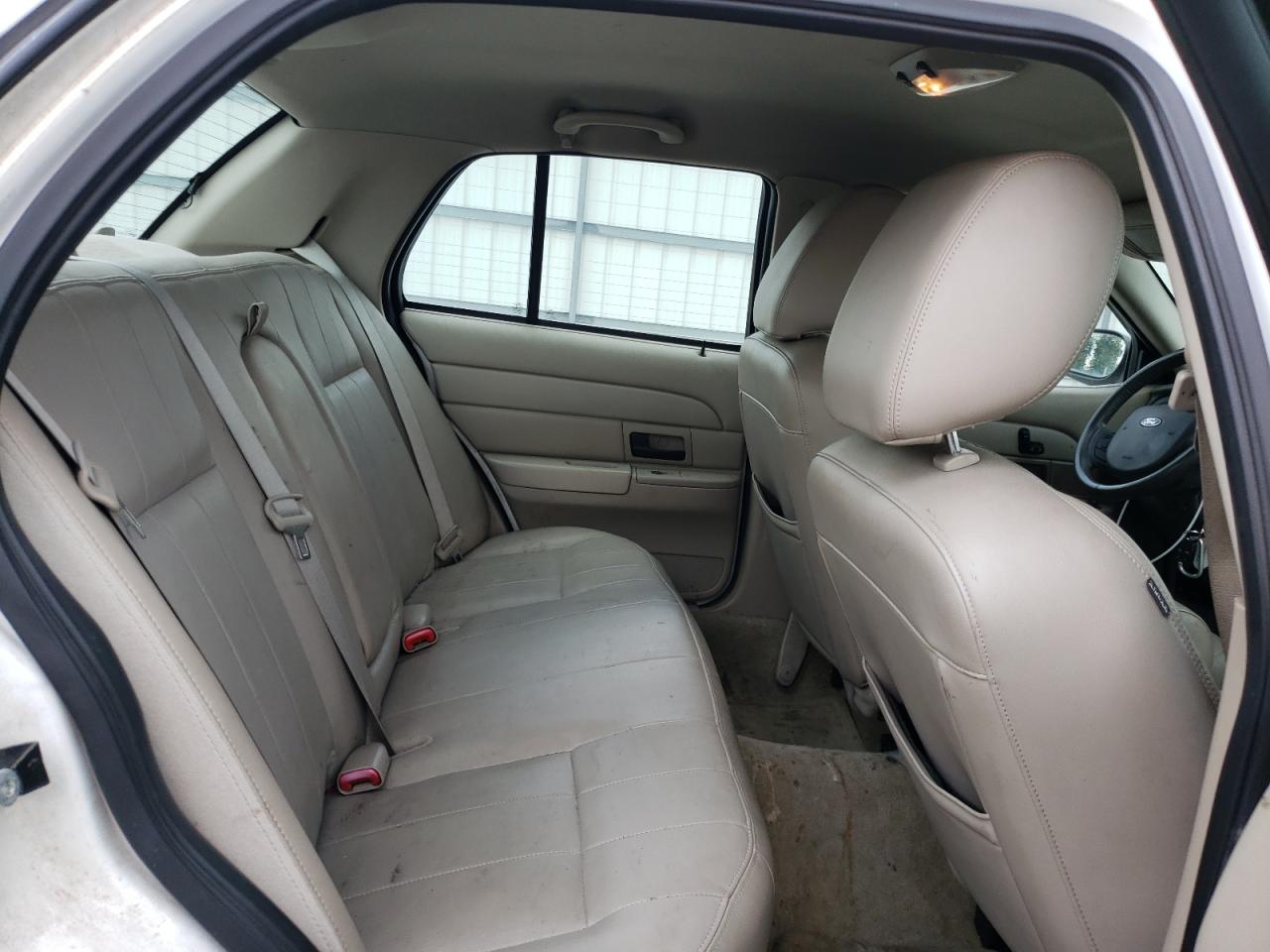 2011 Ford Crown Victoria Lx VIN: 2FABP7EV2BX148596 Lot: 63892644