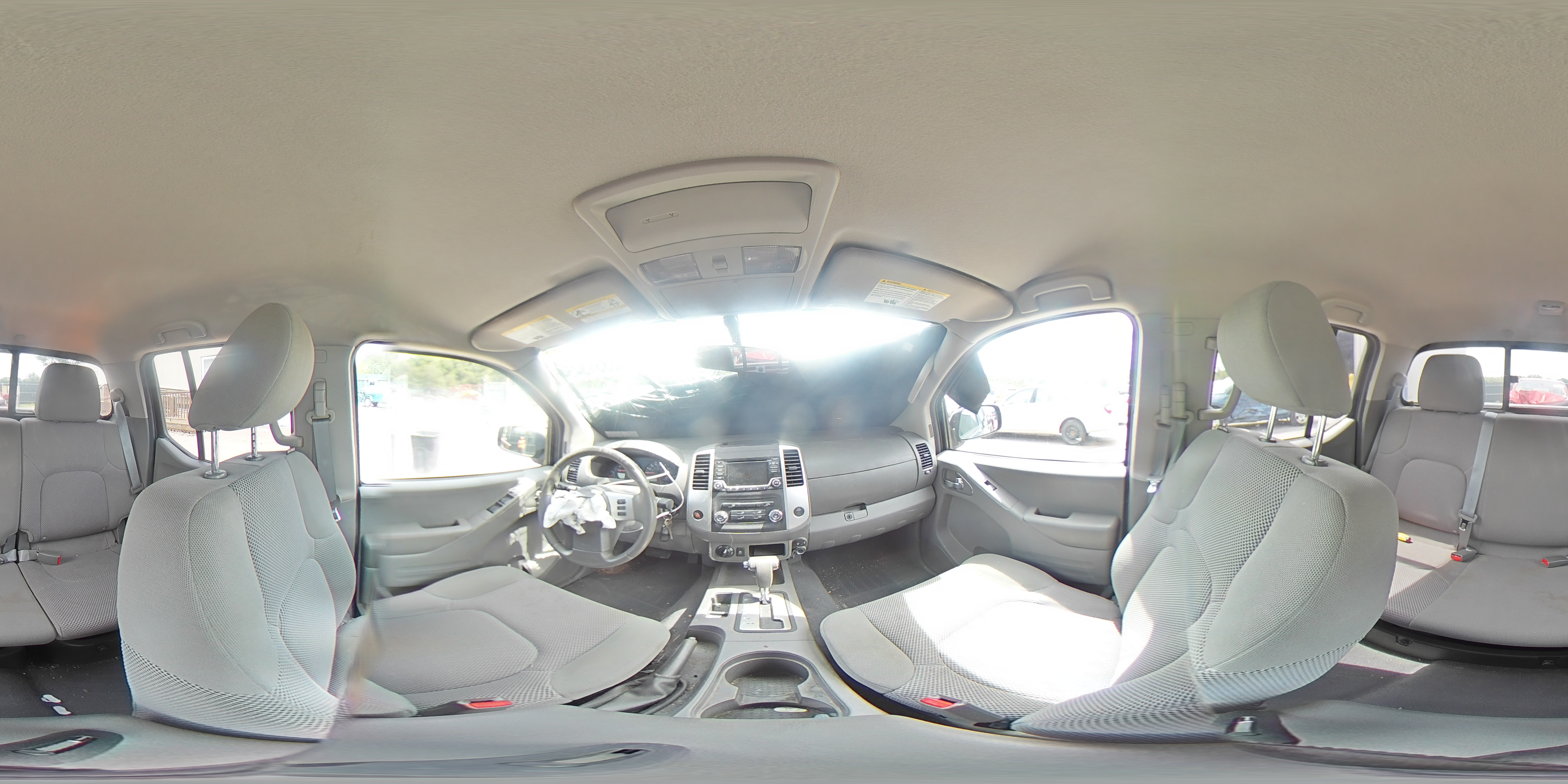 2018 Nissan Navara (Frontier) - Image 13