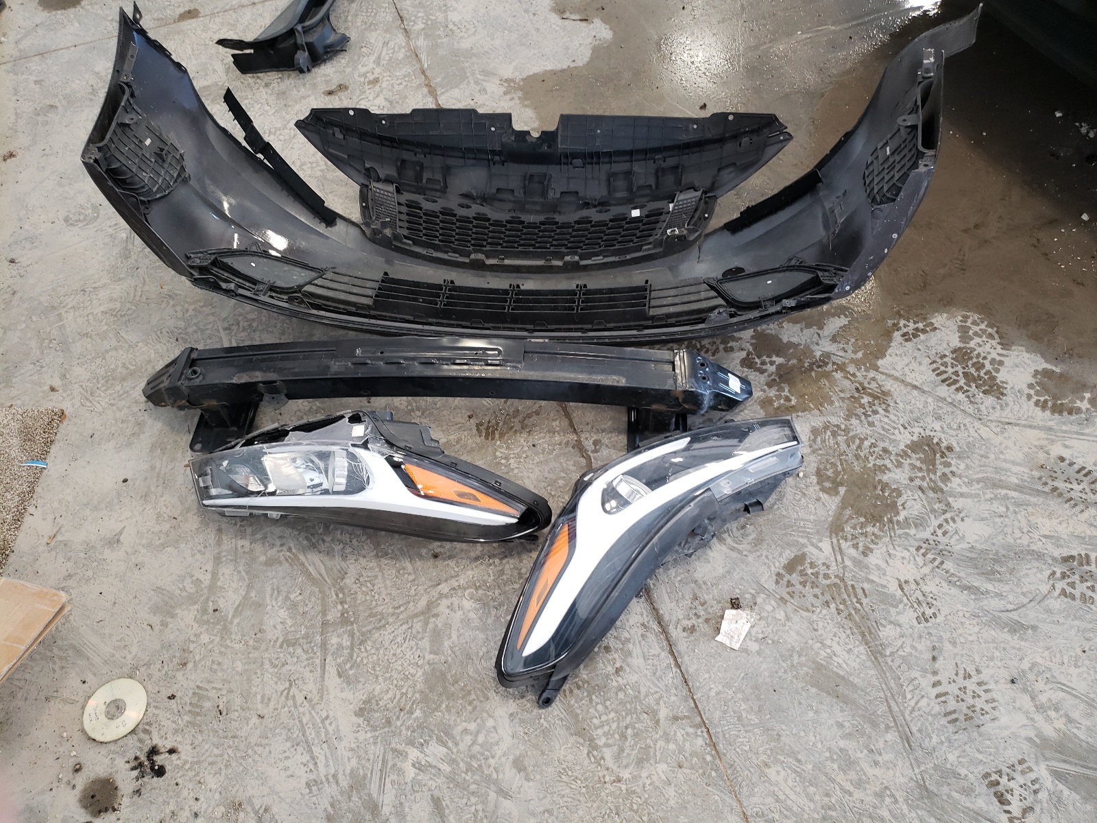 3KPFK4A78HE156197 2017 Kia Forte Lx