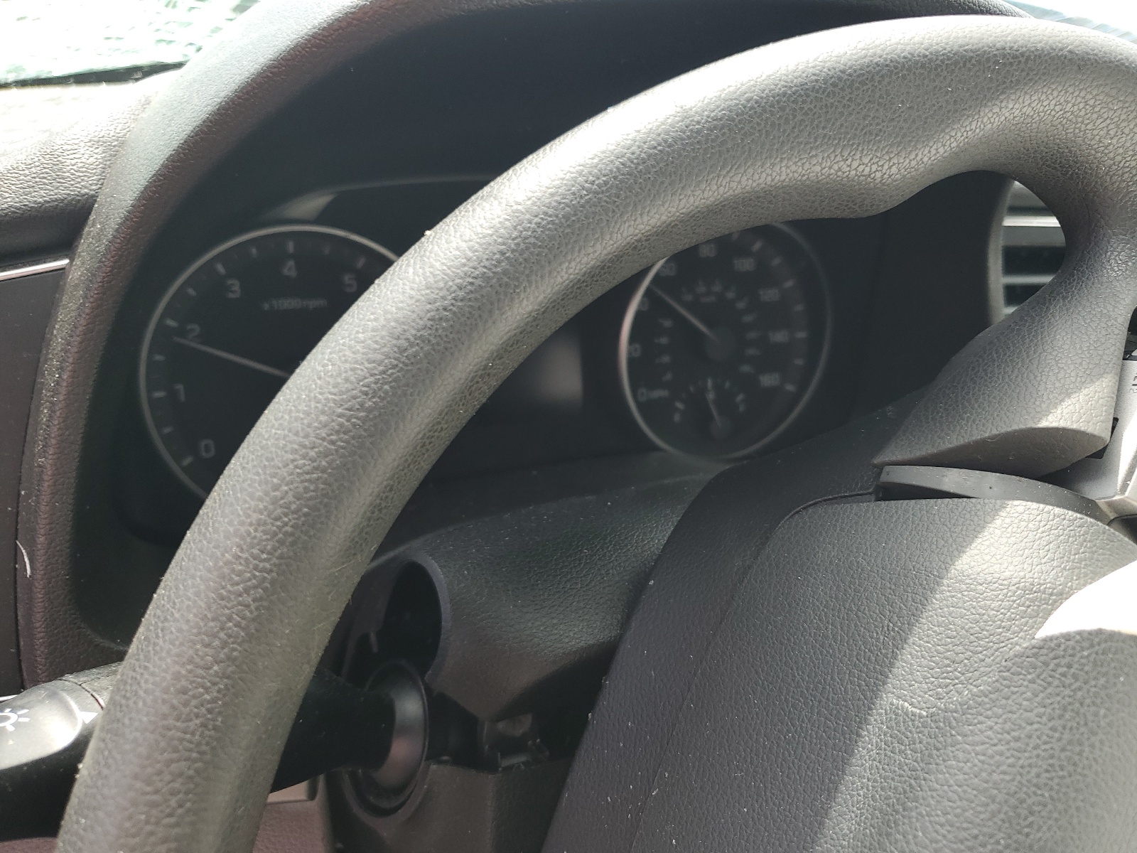 5NPD74LF3JH276990 2018 Hyundai Elantra Se