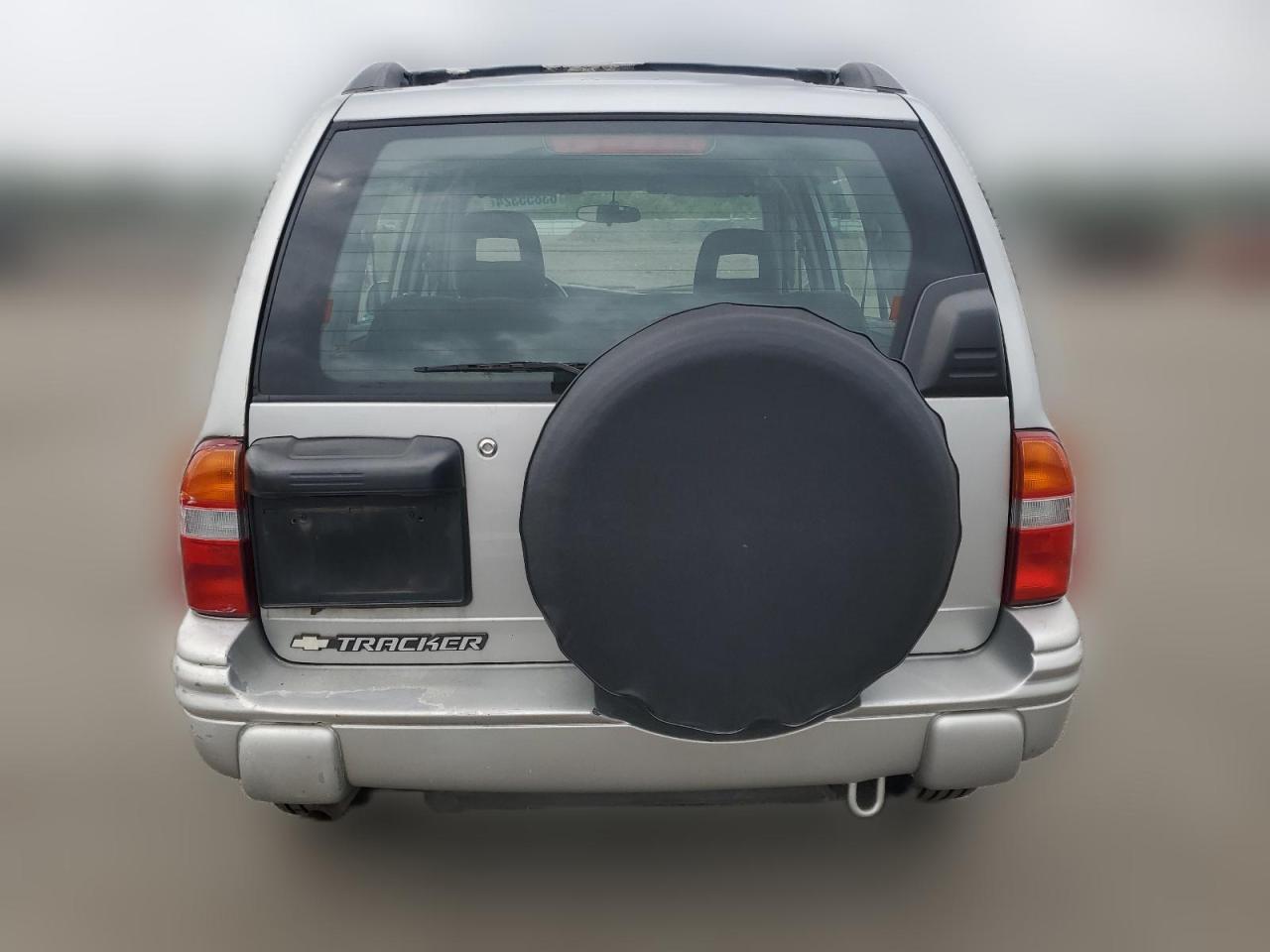 2002 Chevrolet Tracker Lt VIN: 2CNBJ634826913196 Lot: 63855324