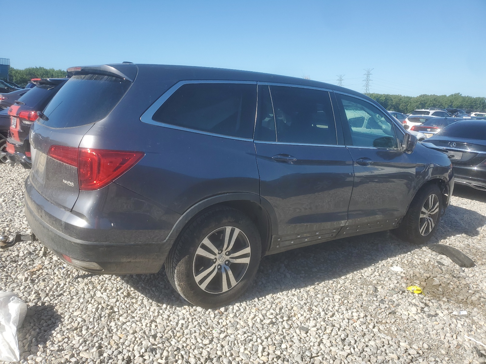 2018 Honda Pilot Exl vin: 5FNYF5H58JB006534