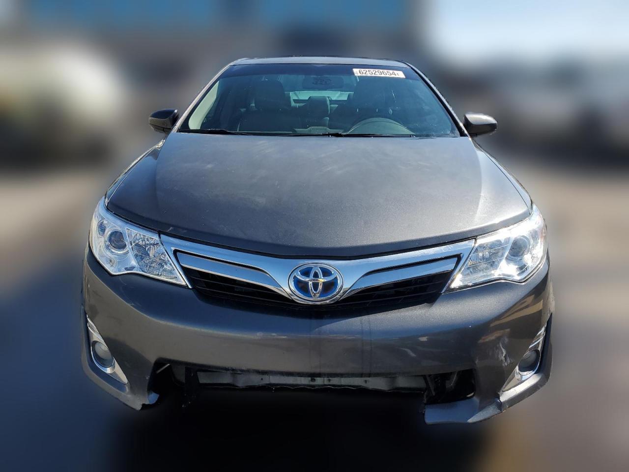 2012 Toyota Camry - Image 5