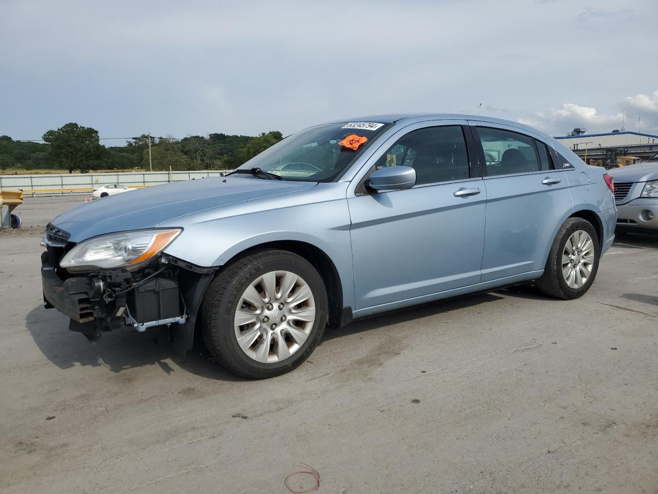 2014 Chrysler 200 Lx zu verkaufen in Lebanon, TN - Biohazard/Chemical
