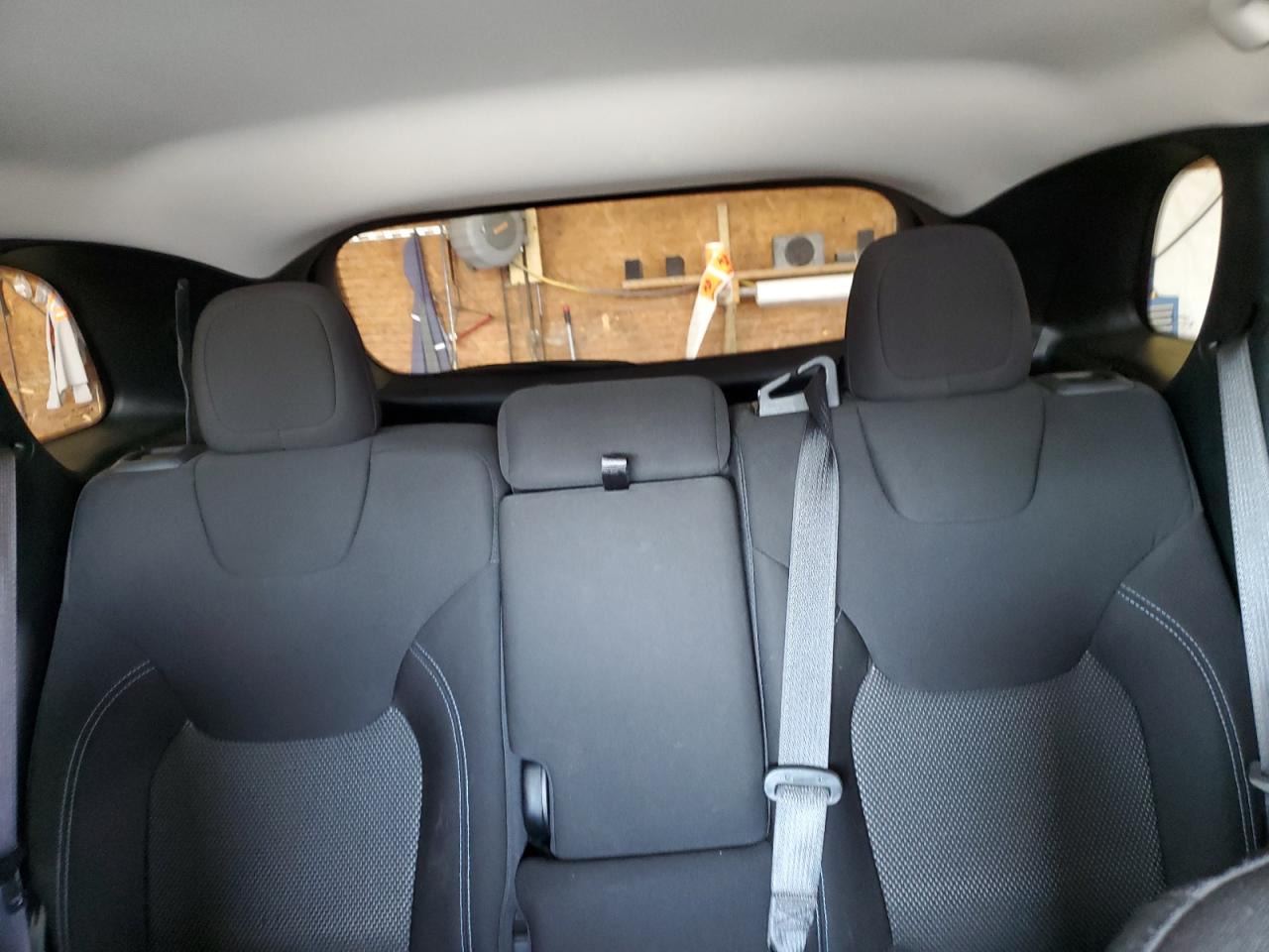 2020 Jeep Cherokee Latitude VIN: 1C4PJMCB1LD651067 Lot: 63217304