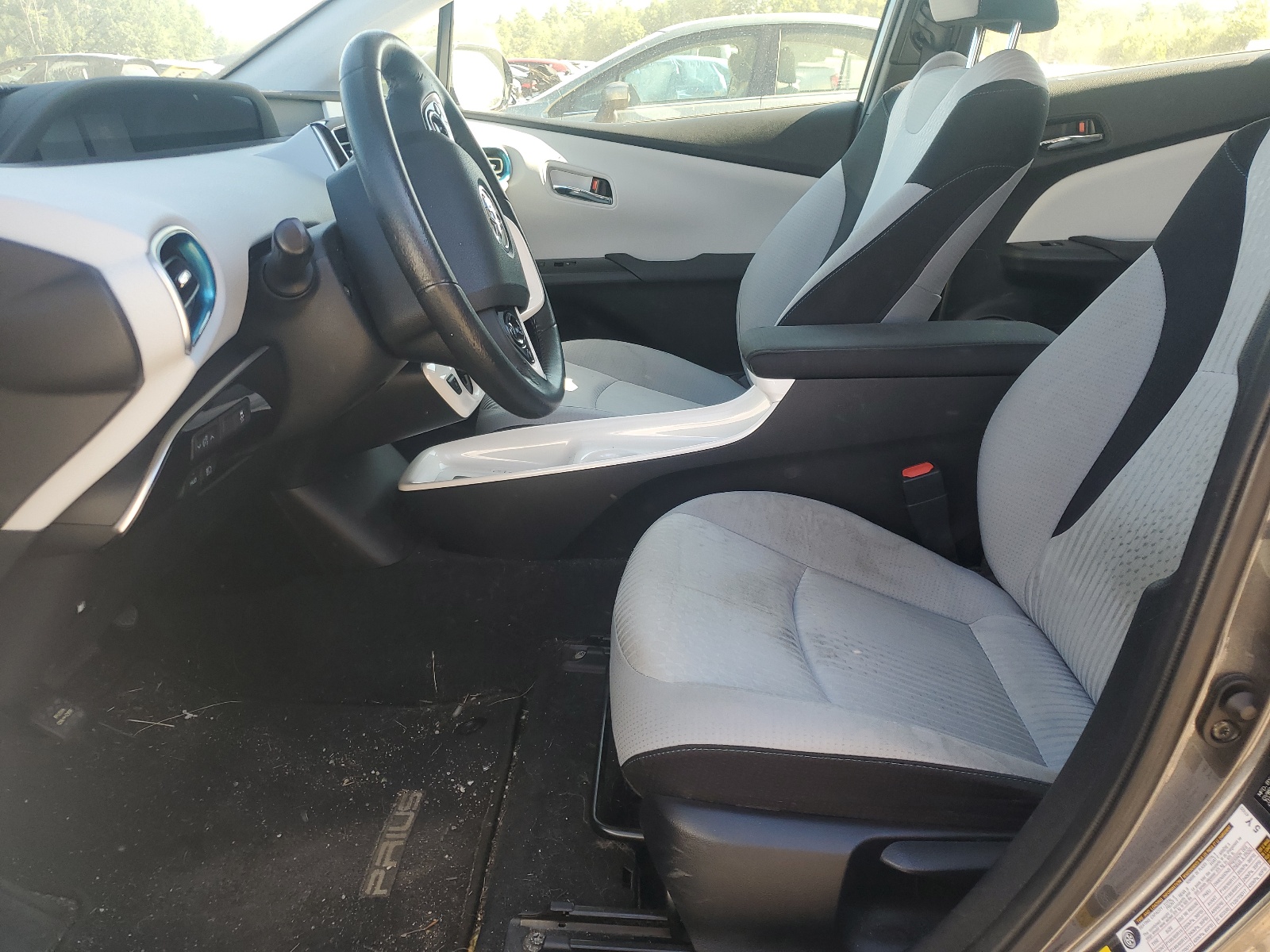 JTDKARFU3G3026735 2016 Toyota Prius