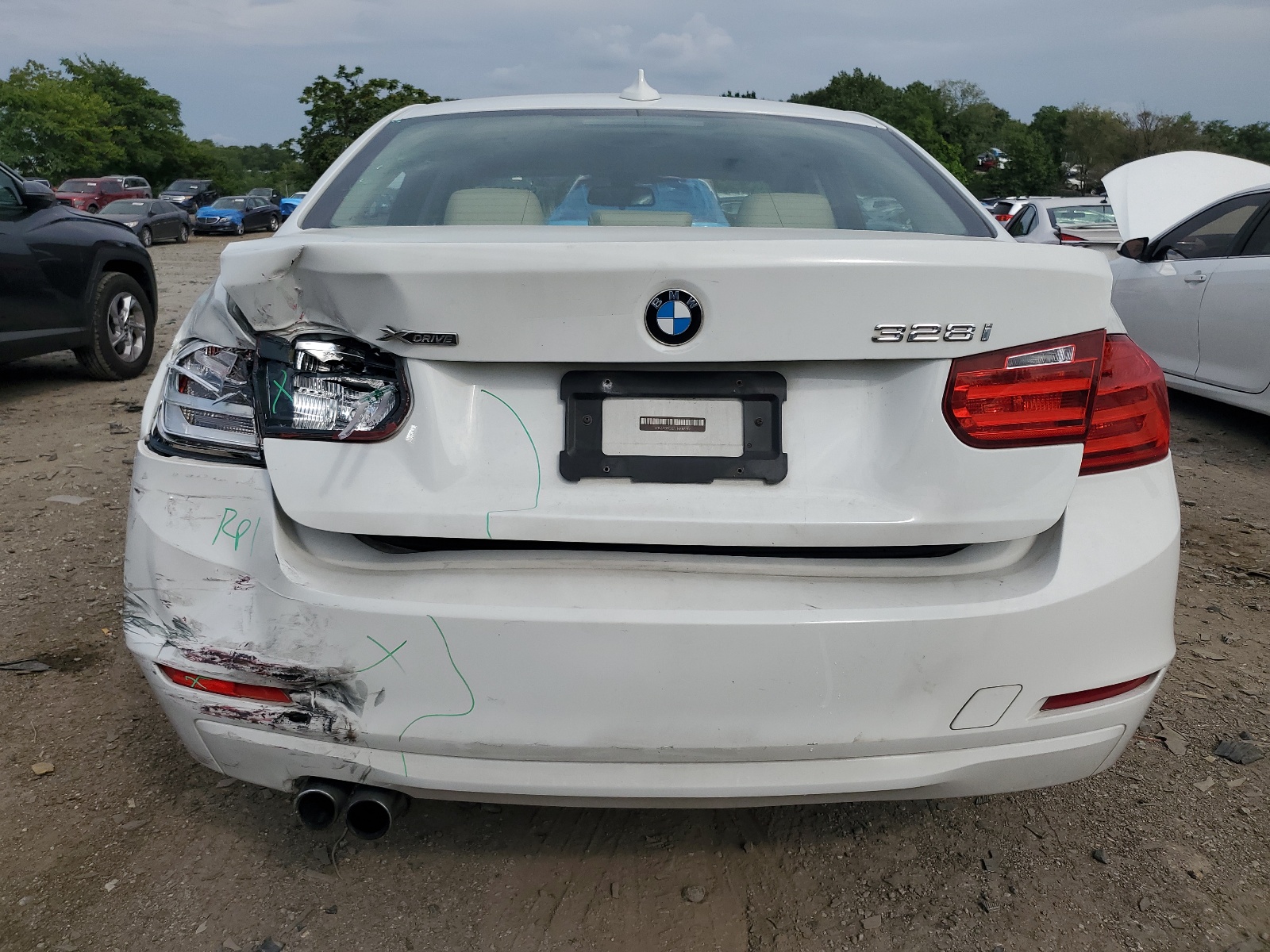 WBA3B3G57FNR87232 2015 BMW 328 Xi
