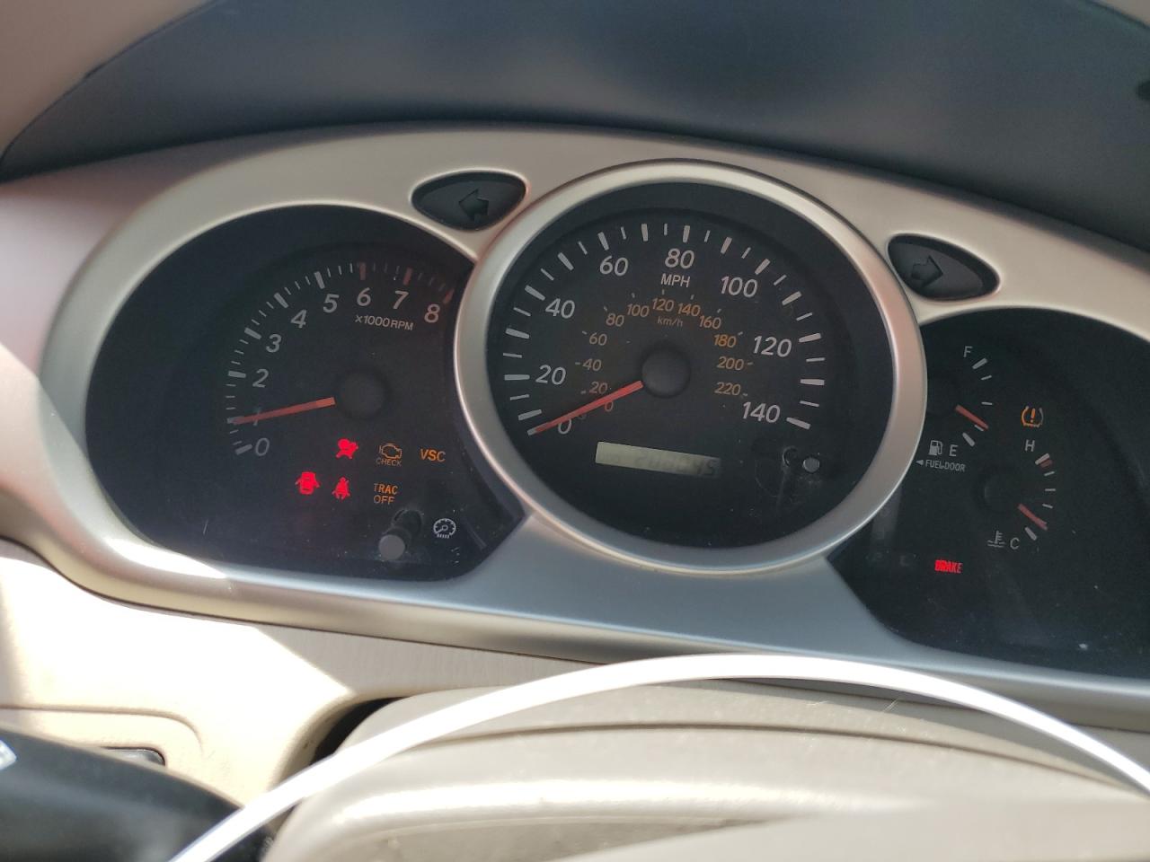 2004 Toyota Highlander Base VIN: JTEDP21A240005461 Lot: 61814344