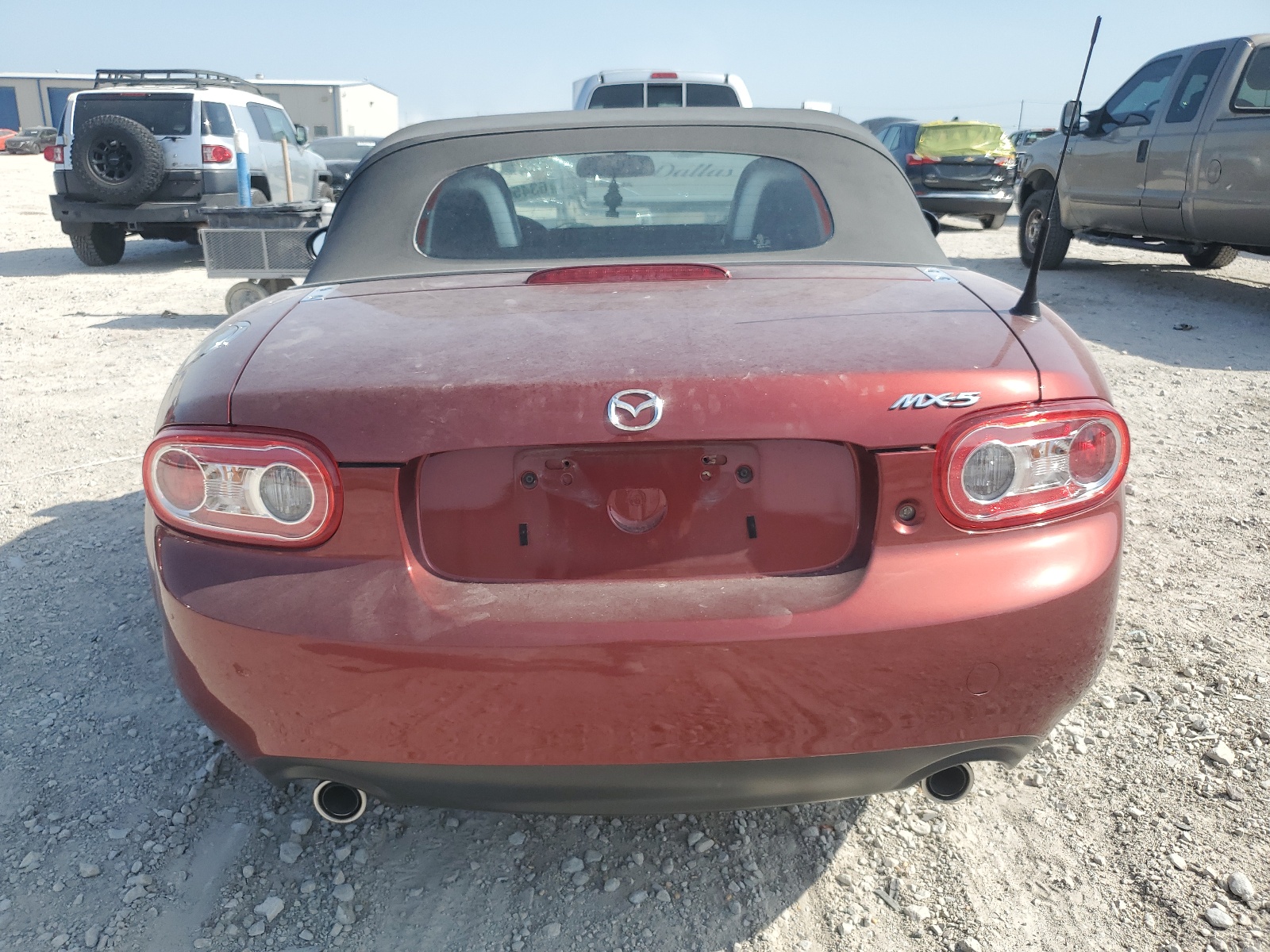 JM1NC2JF2B0218133 2011 Mazda Mx-5 Miata