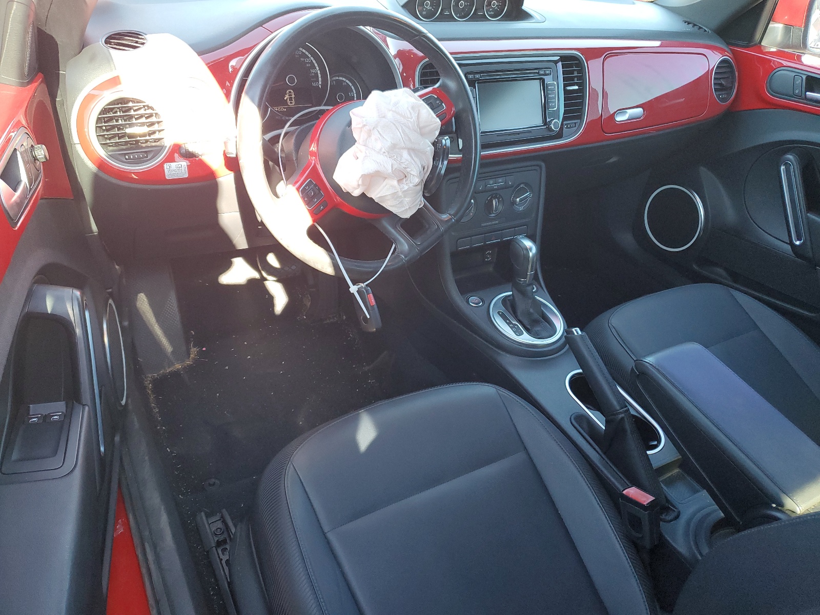 3VWJL7ATXEM660030 2014 Volkswagen Beetle