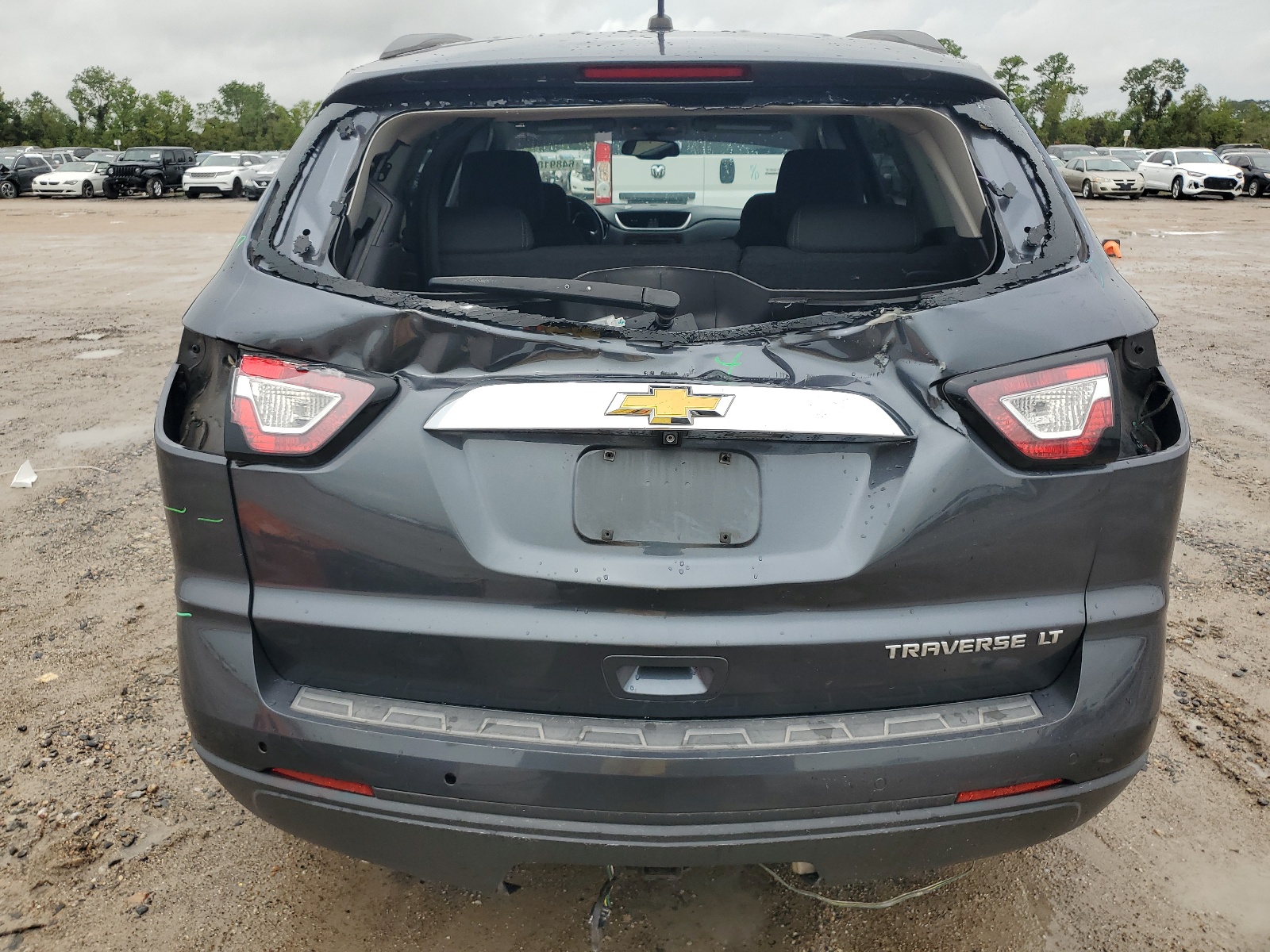 1GNKRJKD5DJ239992 2013 Chevrolet Traverse Lt