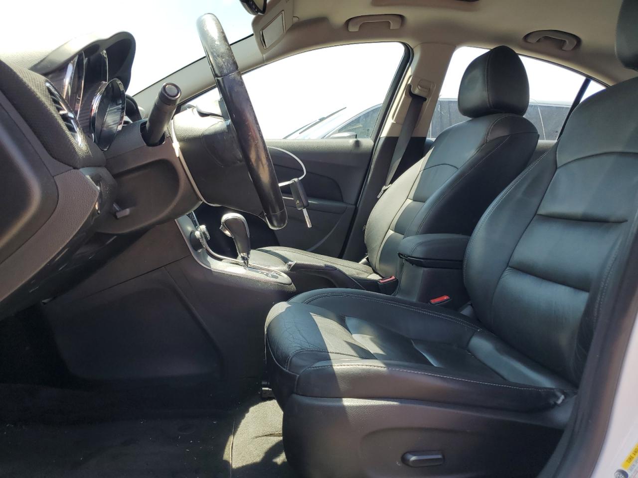 2015 Chevrolet Cruze - Image 7