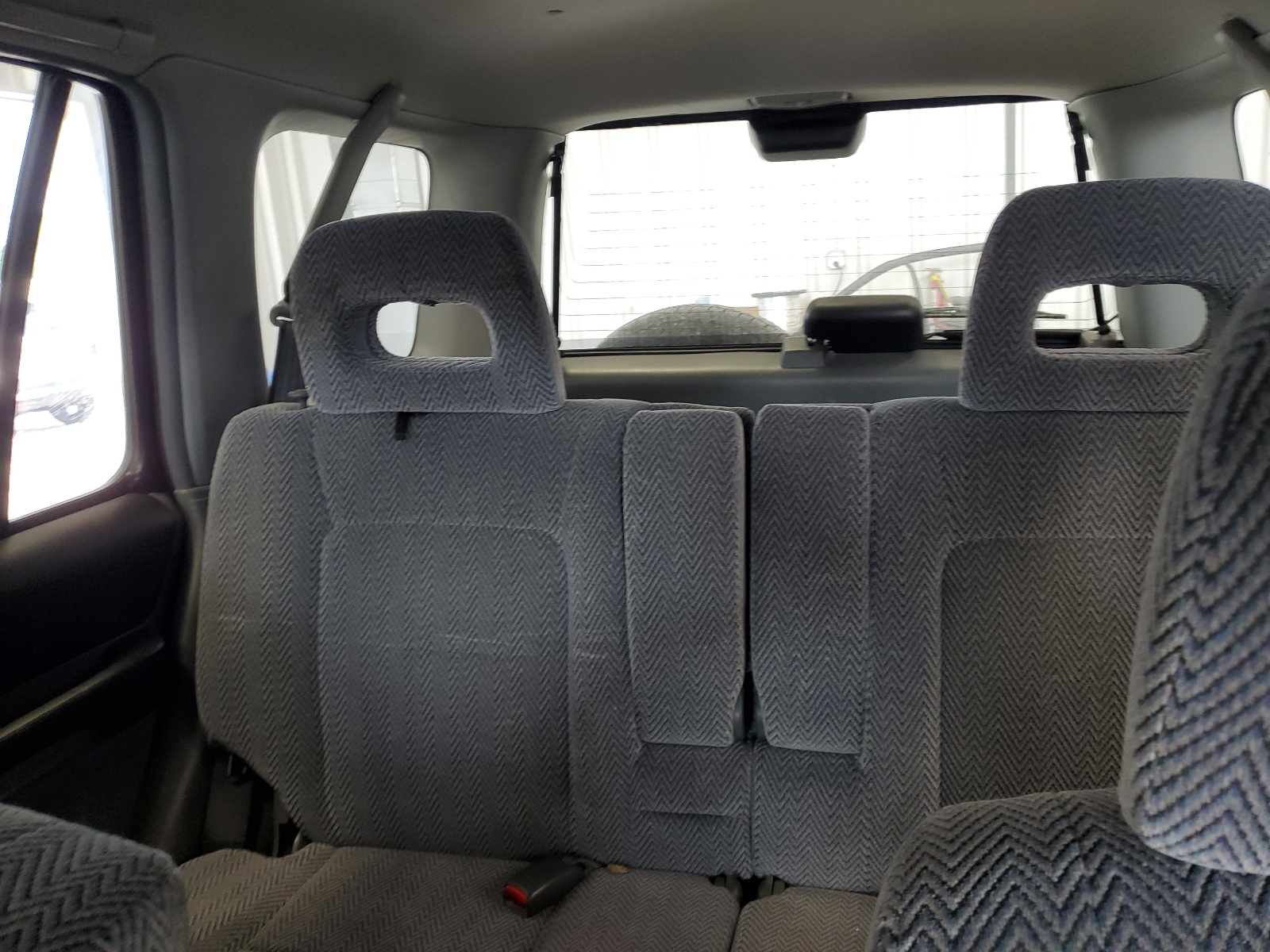 JHLRD1840WC106385 1998 Honda Cr-V Lx