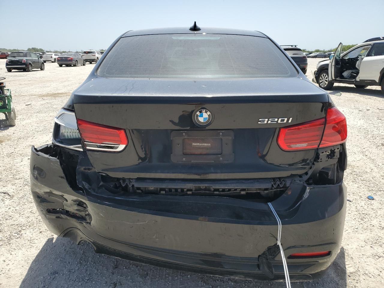 2016 BMW 320 I VIN: WBA8E1G52GNU10627 Lot: 61641524