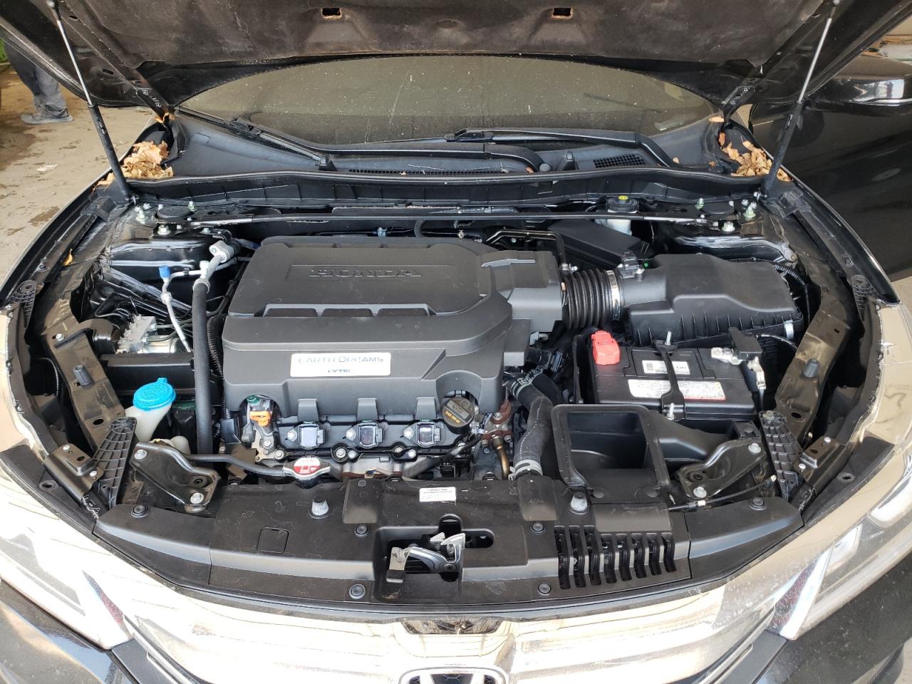 2017 Honda Accord - Image 11