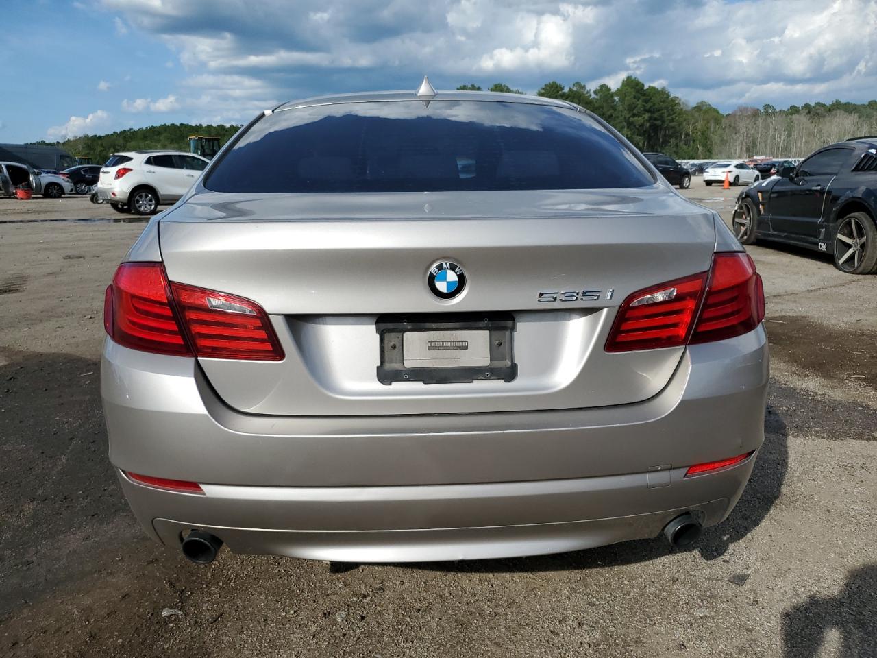 2011 BMW 535 I VIN: WBAFR7C57BC608726 Lot: 62671774