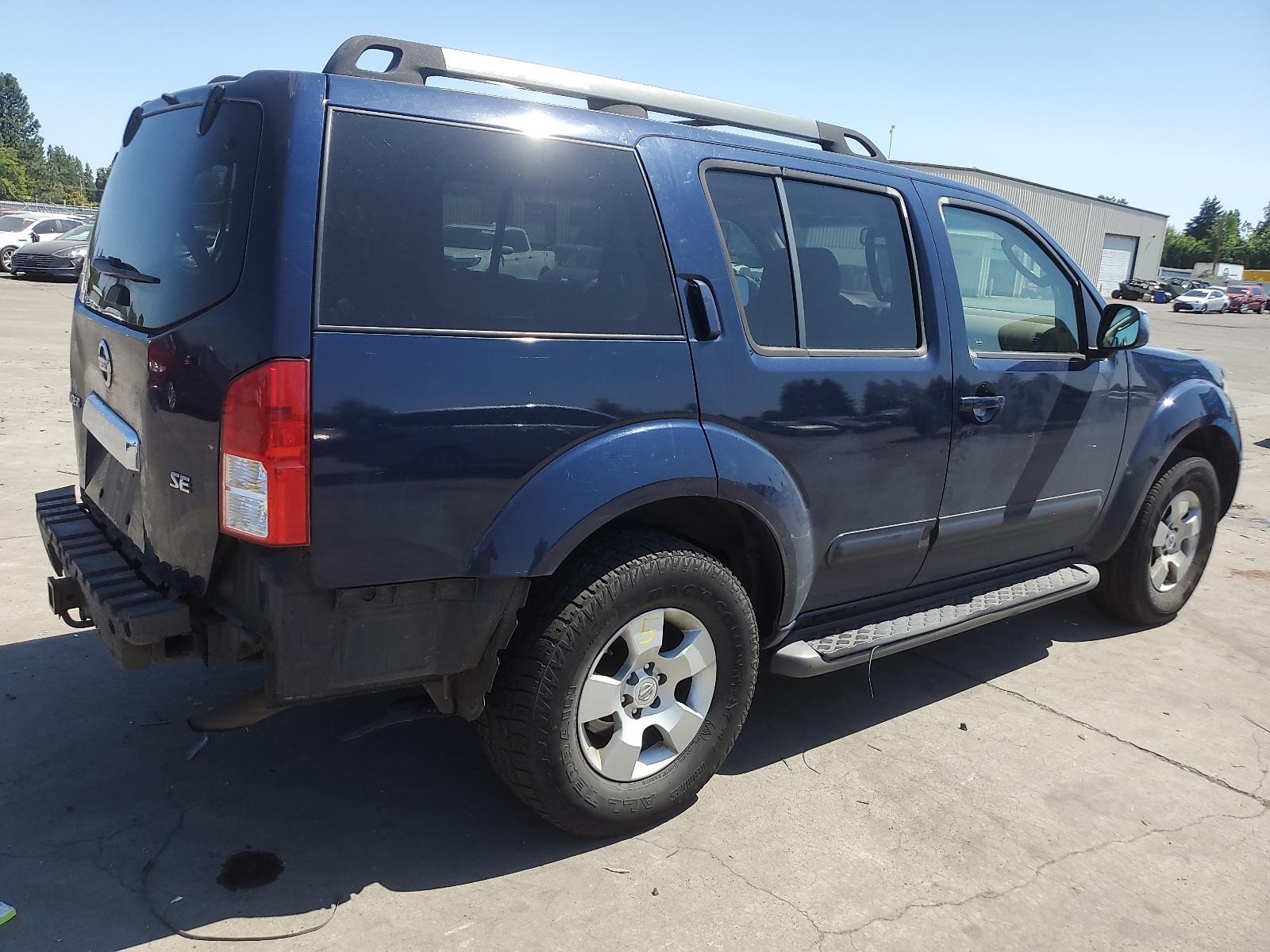 5N1AR18W76C618282 2006 Nissan Pathfinder Le