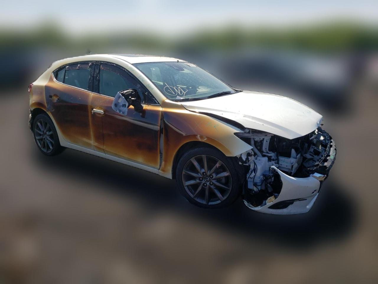 2018 Mazda 3 - Image 4