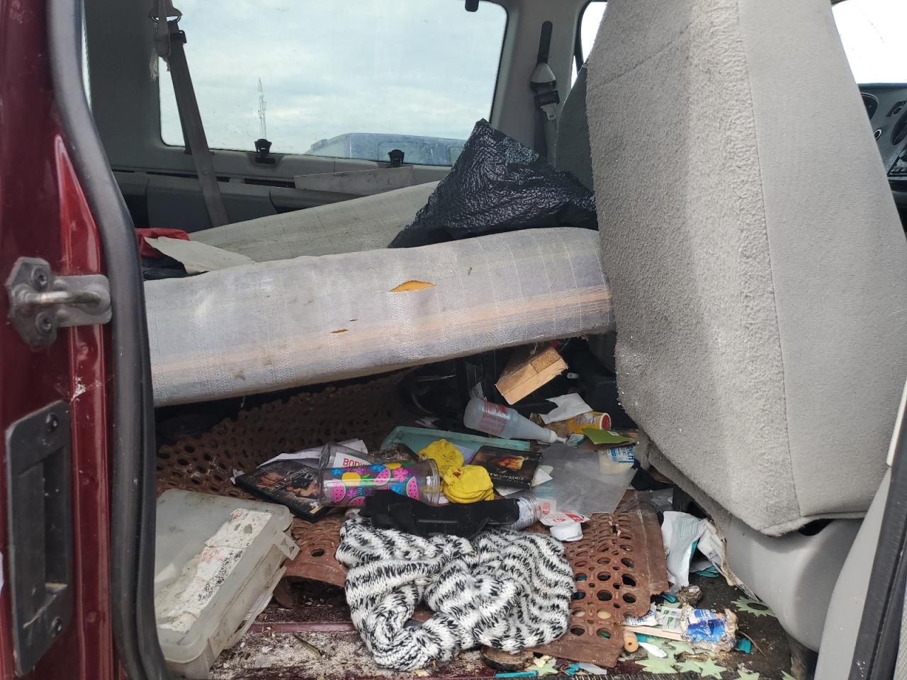 2006 Ford Econoline E350 Super Duty Wagon VIN: 1FBNE31L46HA02446 Lot: 59943734