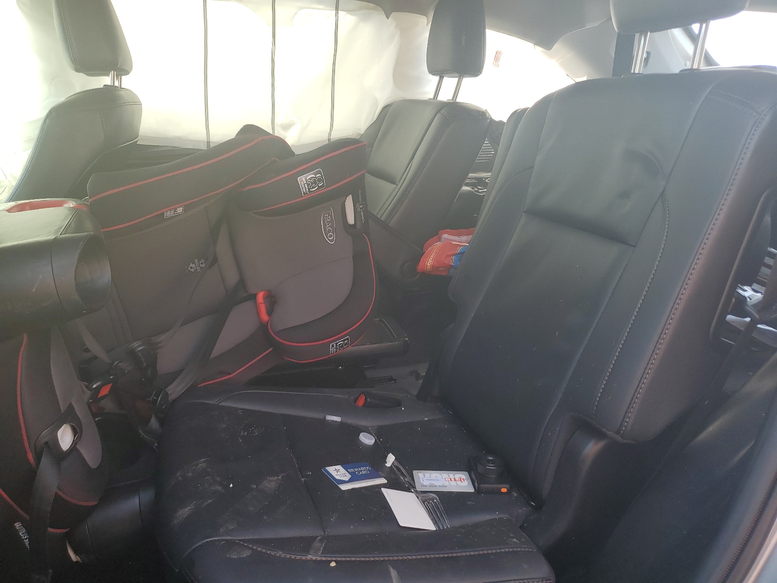 5TDKZRFH8KS311868 2019 Toyota Highlander Se