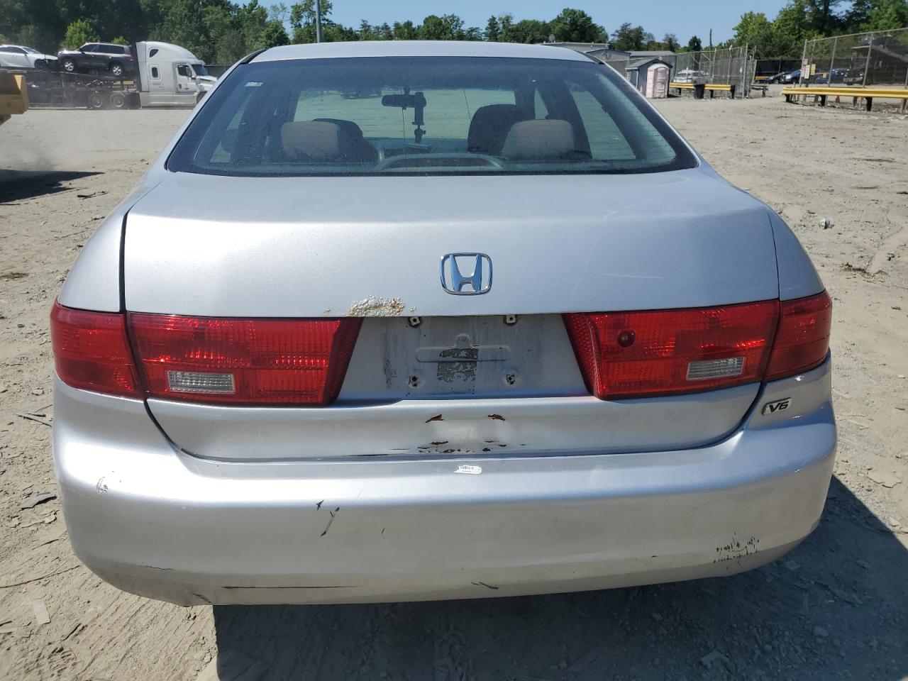 2005 Honda Accord Lx VIN: 1HGCM56435A128731 Lot: 61771244
