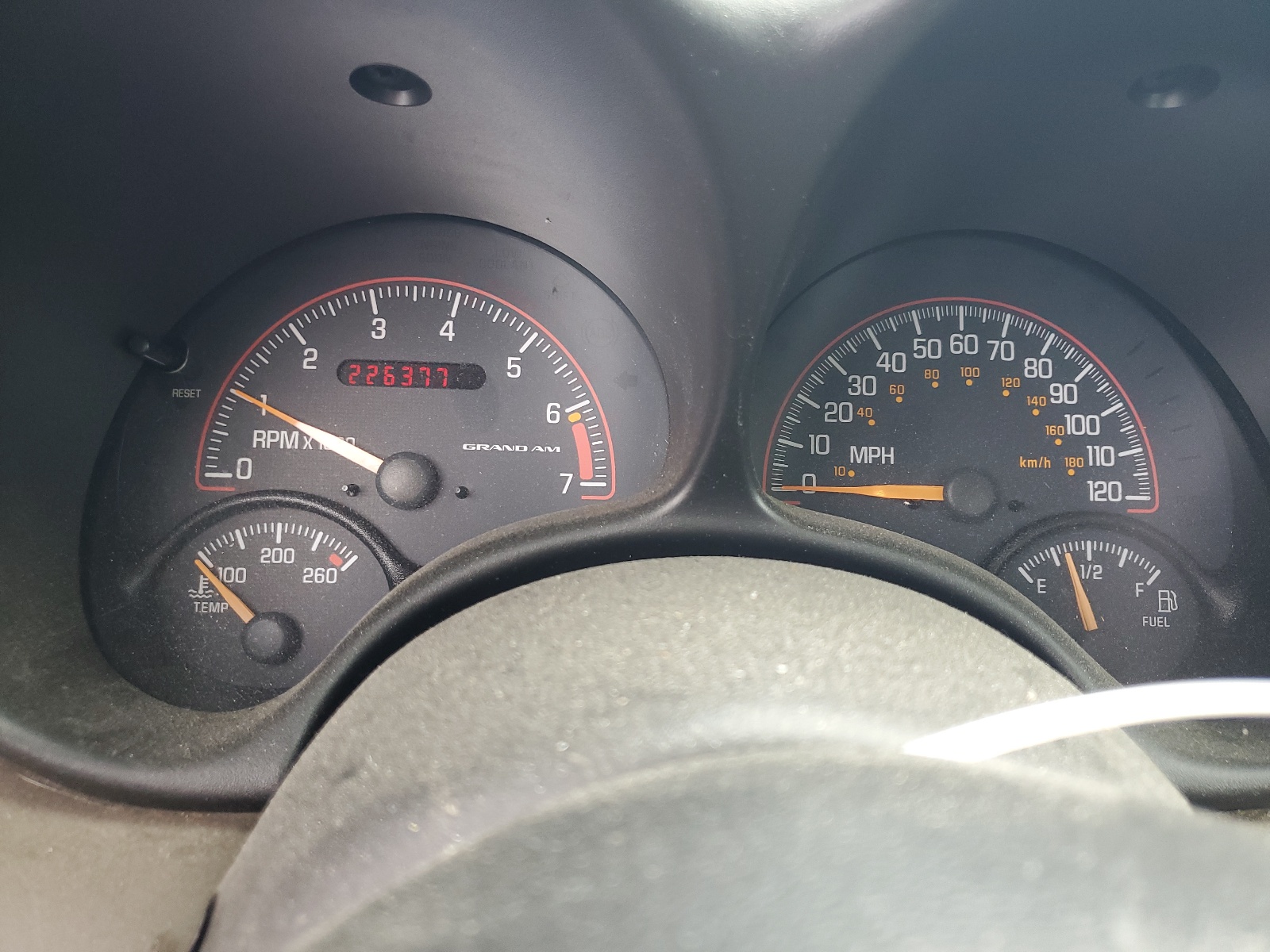 1G2NE52F94C247631 2004 Pontiac Grand Am Se