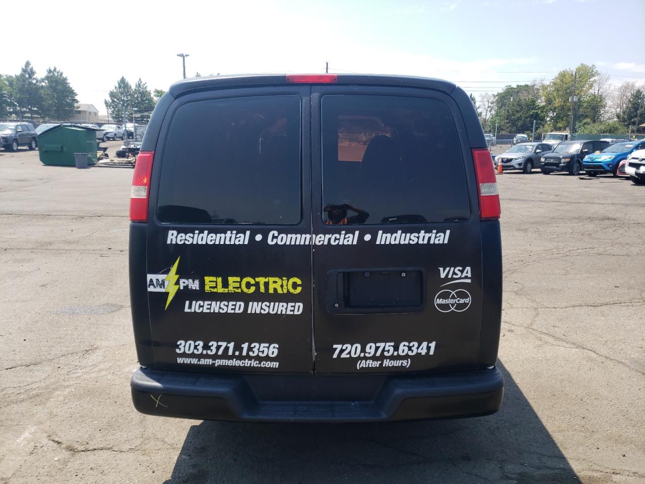 2013 Chevrolet Express - Image 6