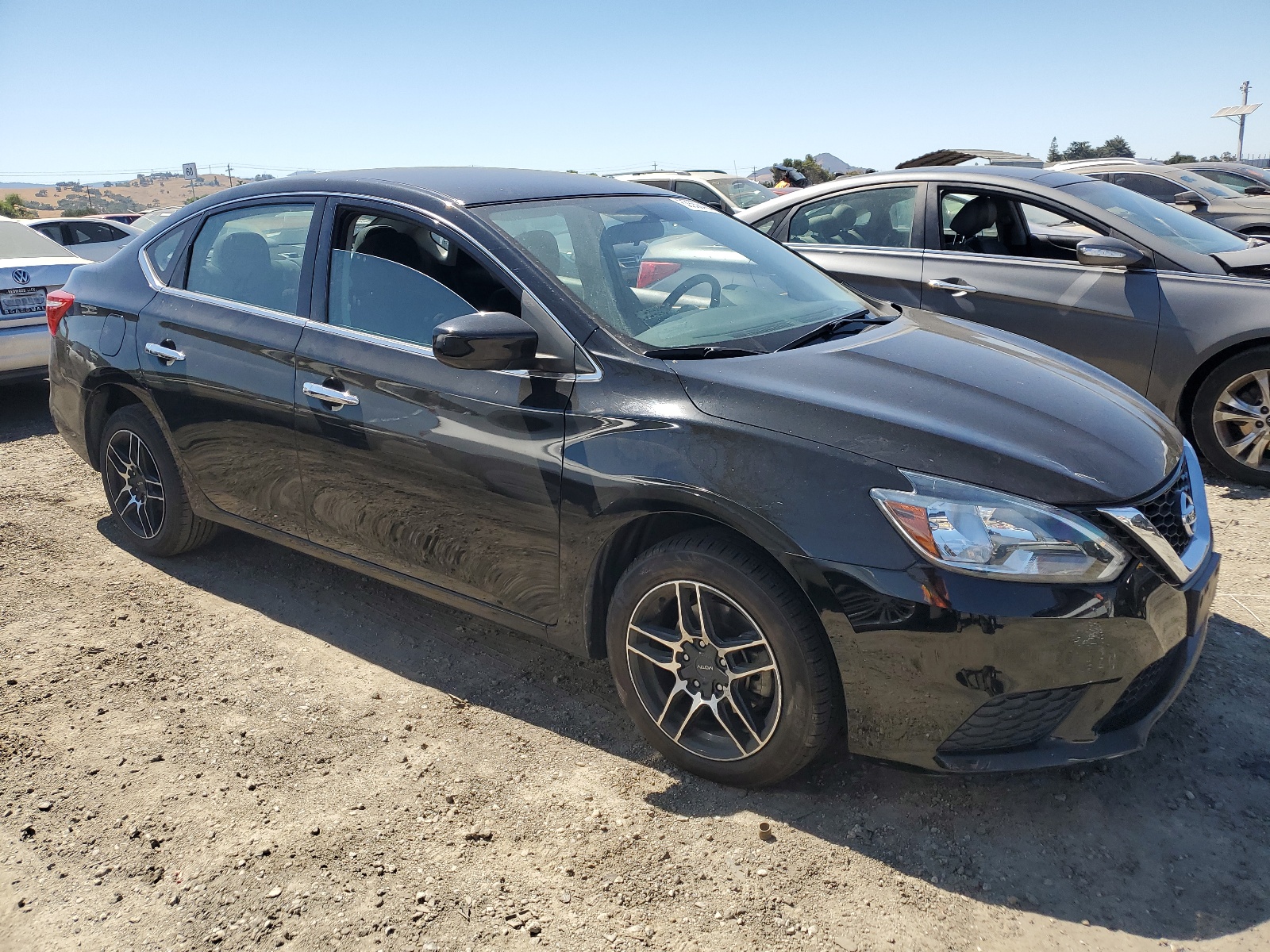 3N1AB7AP6JY254017 2018 Nissan Sentra S