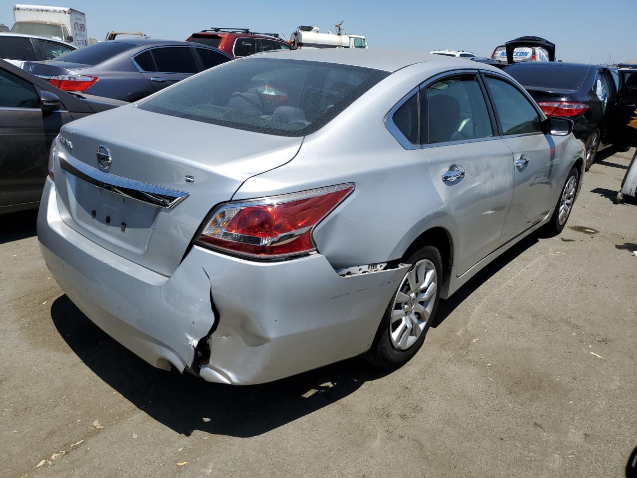 2015 Nissan Altima 2.5 VIN: 1N4AL3AP0FC231695 Lot: 61276864