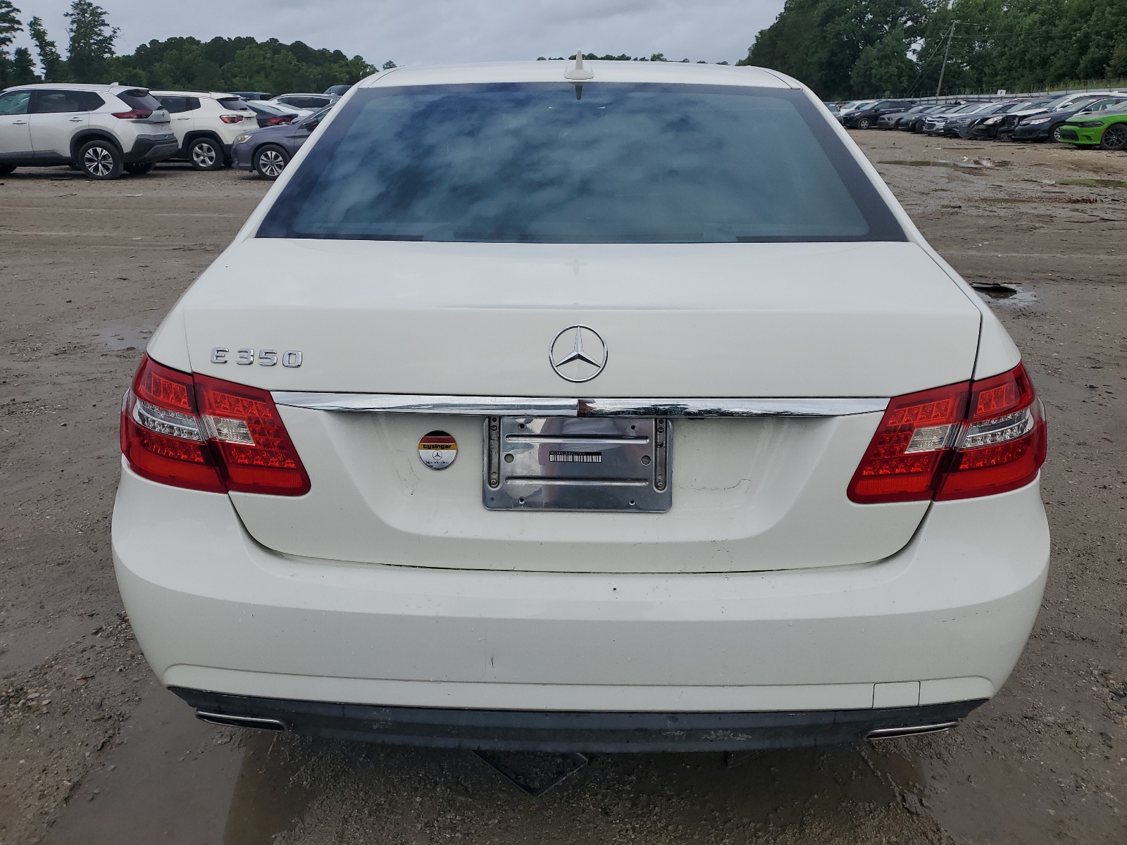 WDDHF5GBXBA307426 2011 Mercedes-Benz E 350