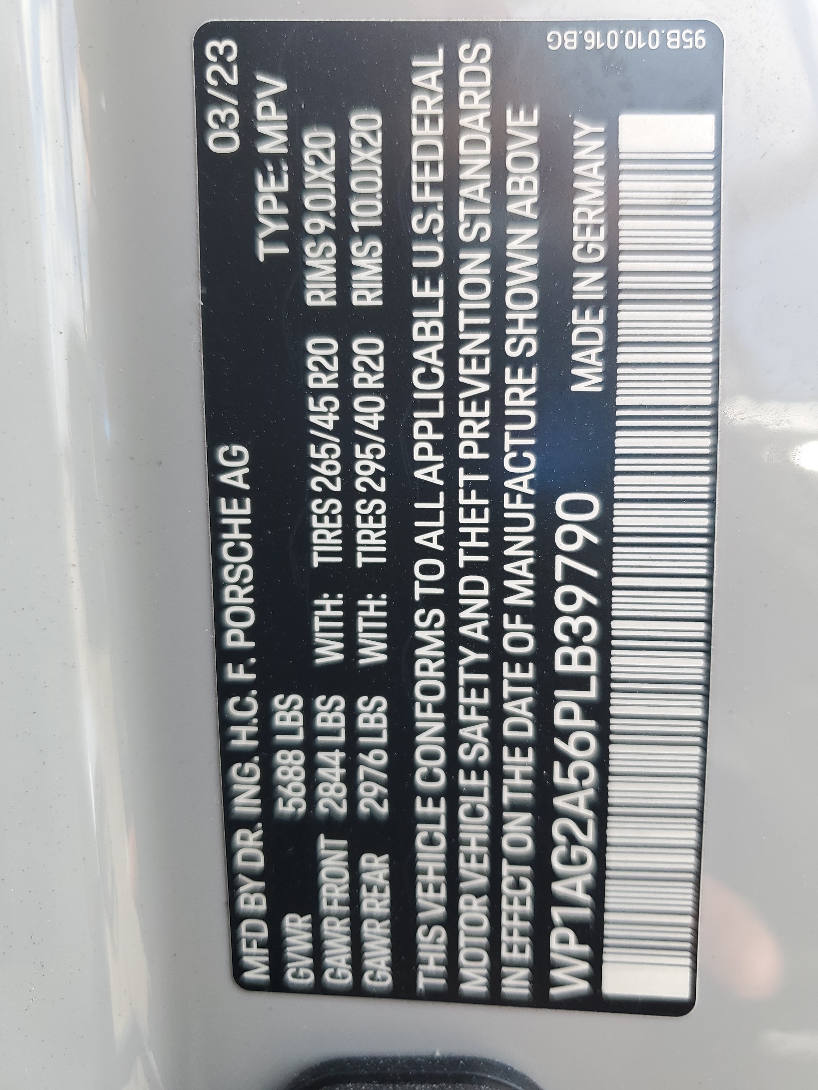 WP1AG2A56PLB39790 2023 Porsche Macan S