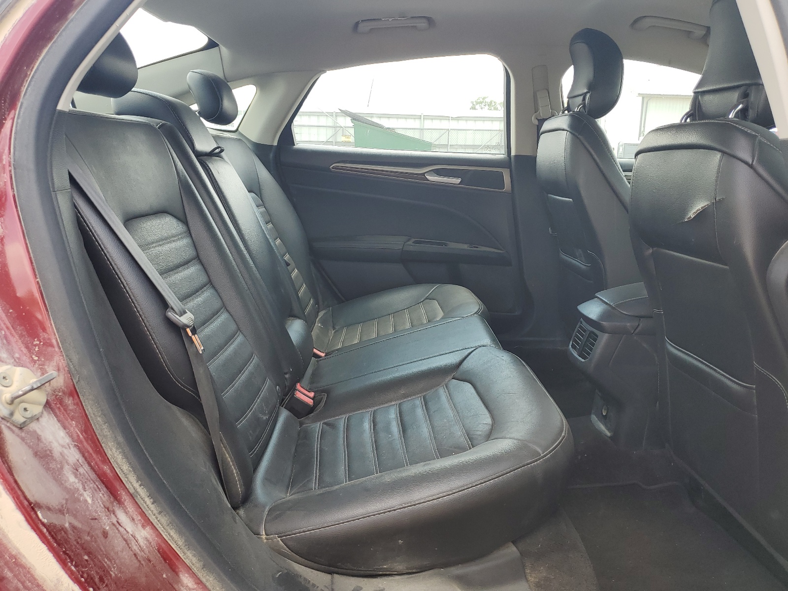 1FA6P0HD8E5382551 2014 Ford Fusion Se