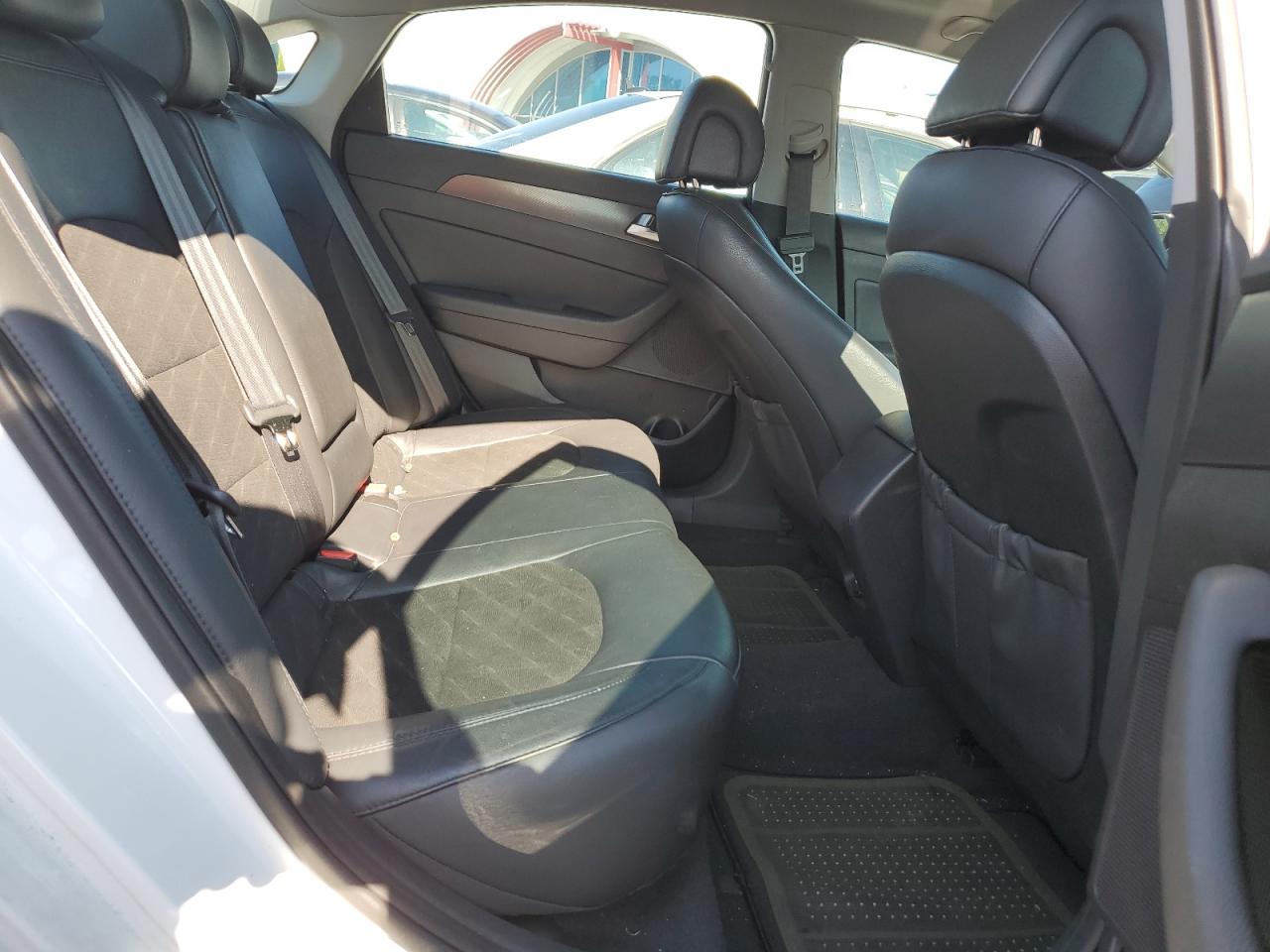 2017 Hyundai Sonata Sport VIN: 5NPE34AF0HH467098 Lot: 63803864