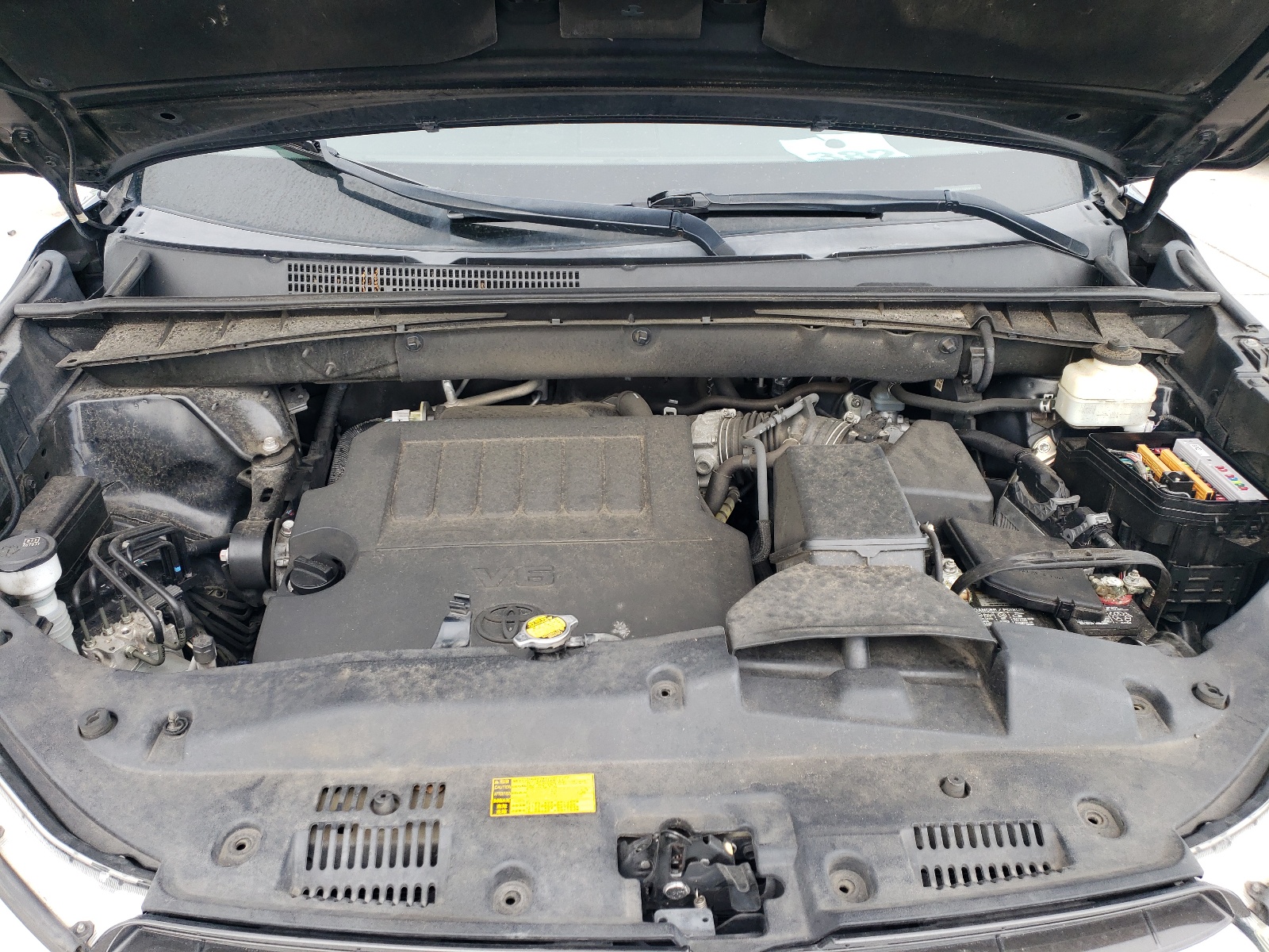 5TDYKRFH7FS050012 2015 Toyota Highlander Limited