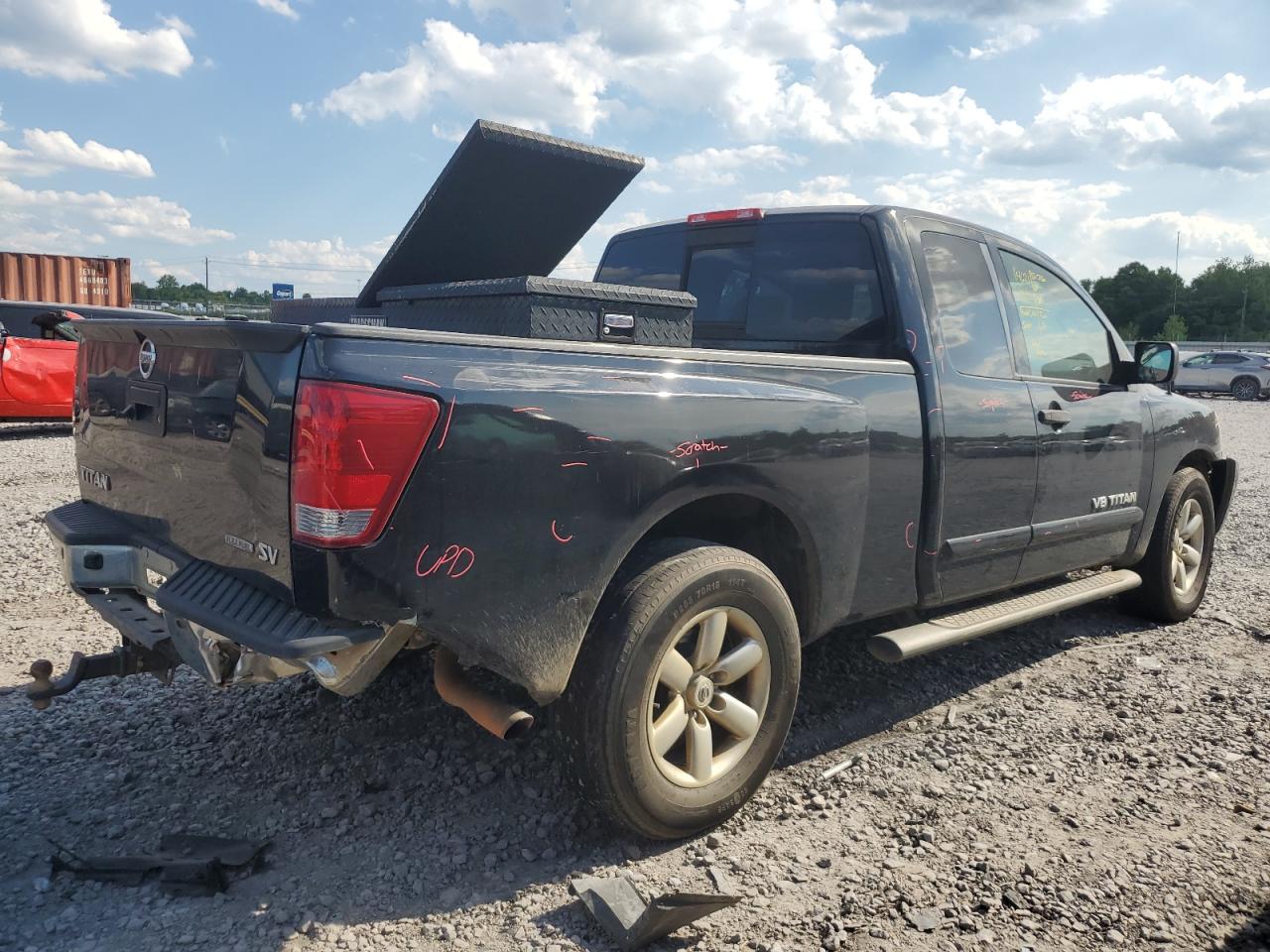 2014 Nissan Titan - Image 3