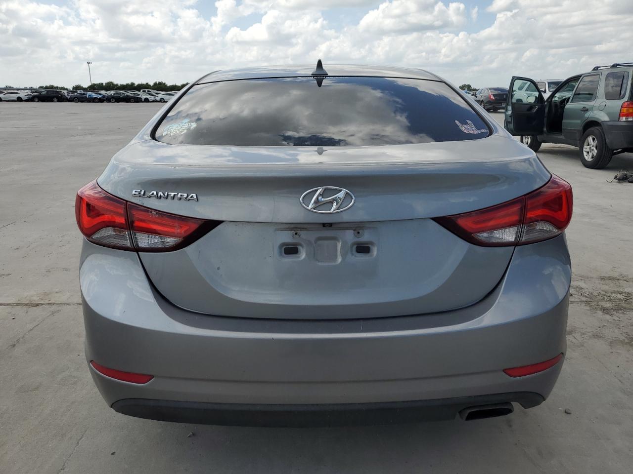 2014 Hyundai Elantra Se VIN: KMHDH4AH0EU111357 Lot: 64969854