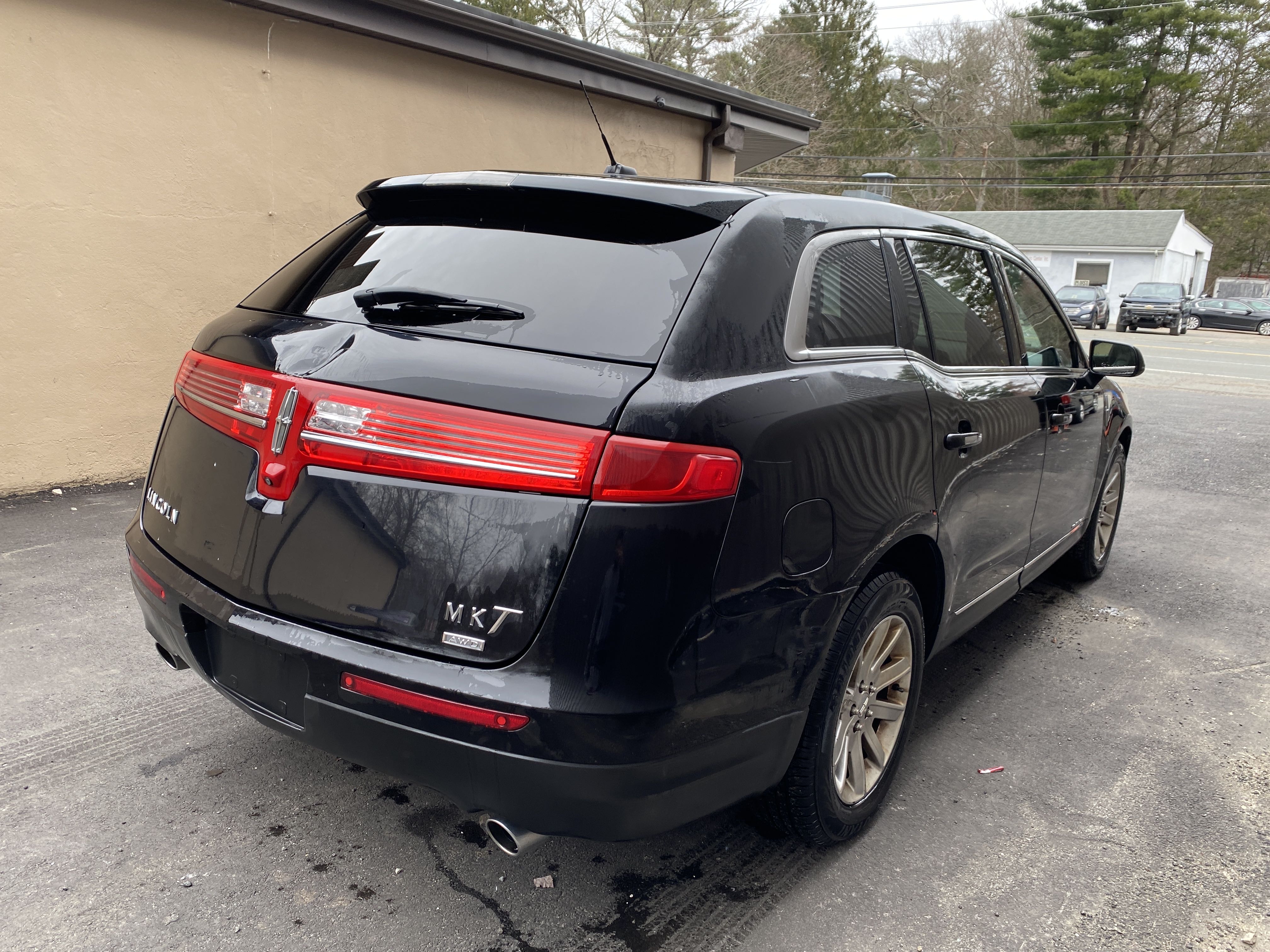 2016 Lincoln Mkt vin: 2LMHJ5NK0GBL00069