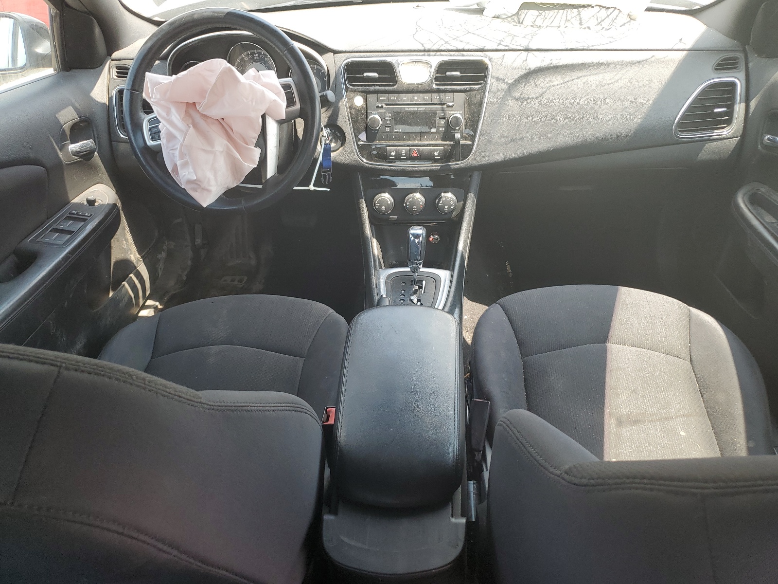 1C3CCBBB5DN573651 2013 Chrysler 200 Touring