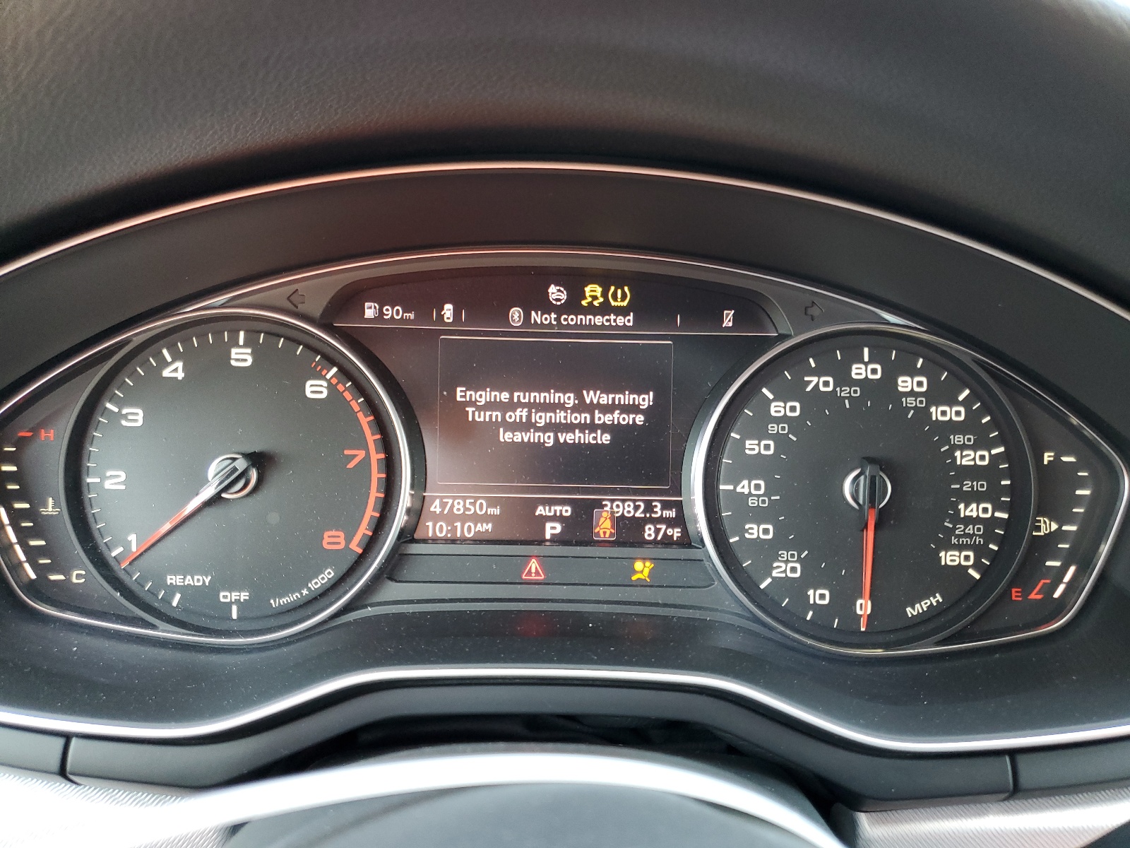 WAUKMAF48JA049324 2018 Audi A4 Premium