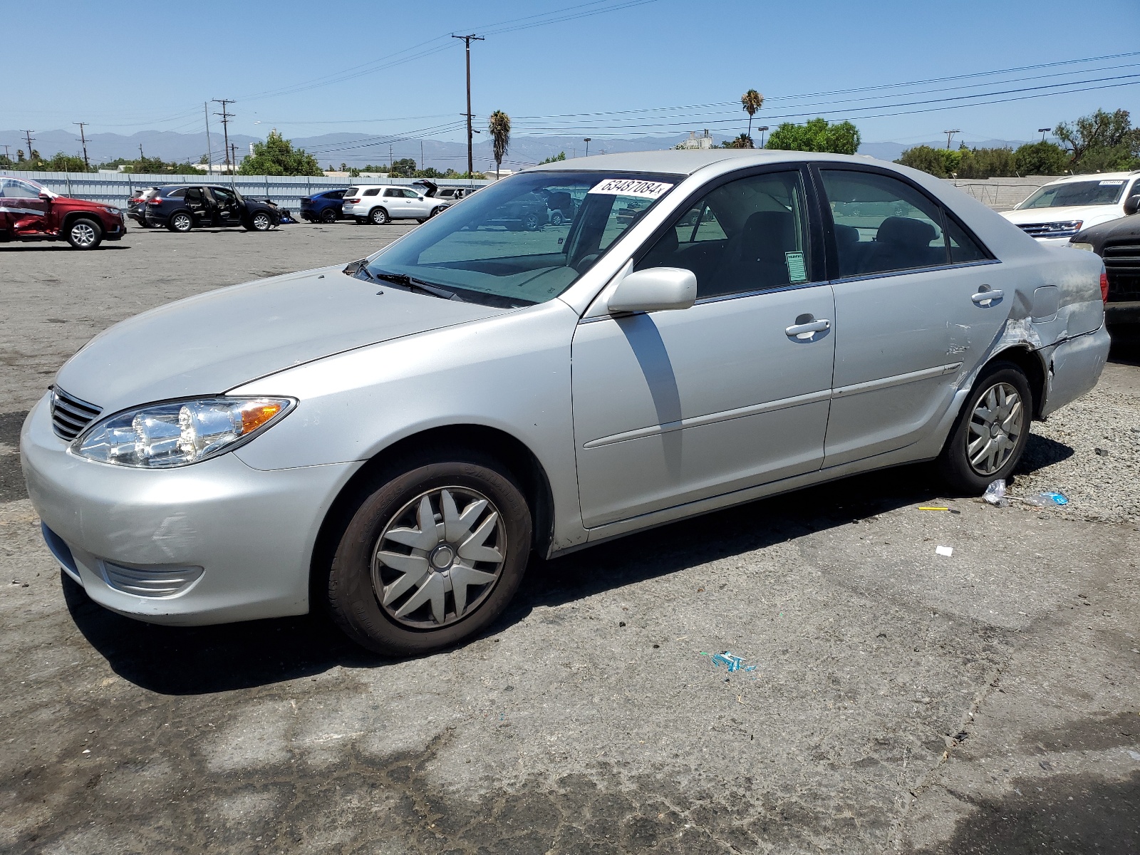 4T1BE32K55U392981 2005 Toyota Camry Le