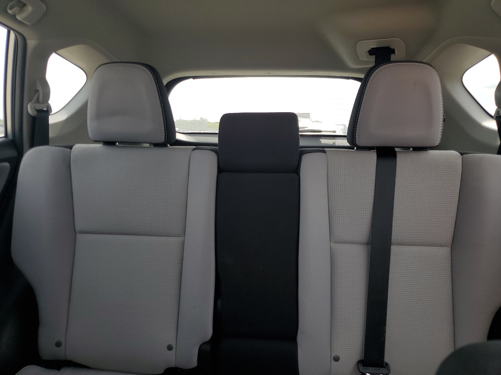 2T3WFREV6HW404901 2017 Toyota Rav4 Xle