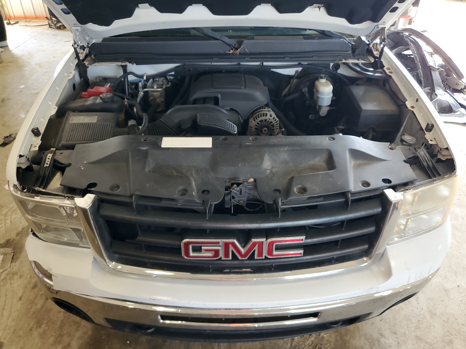 3GTP2VE37BG118943 2011 GMC Sierra K1500 Sle