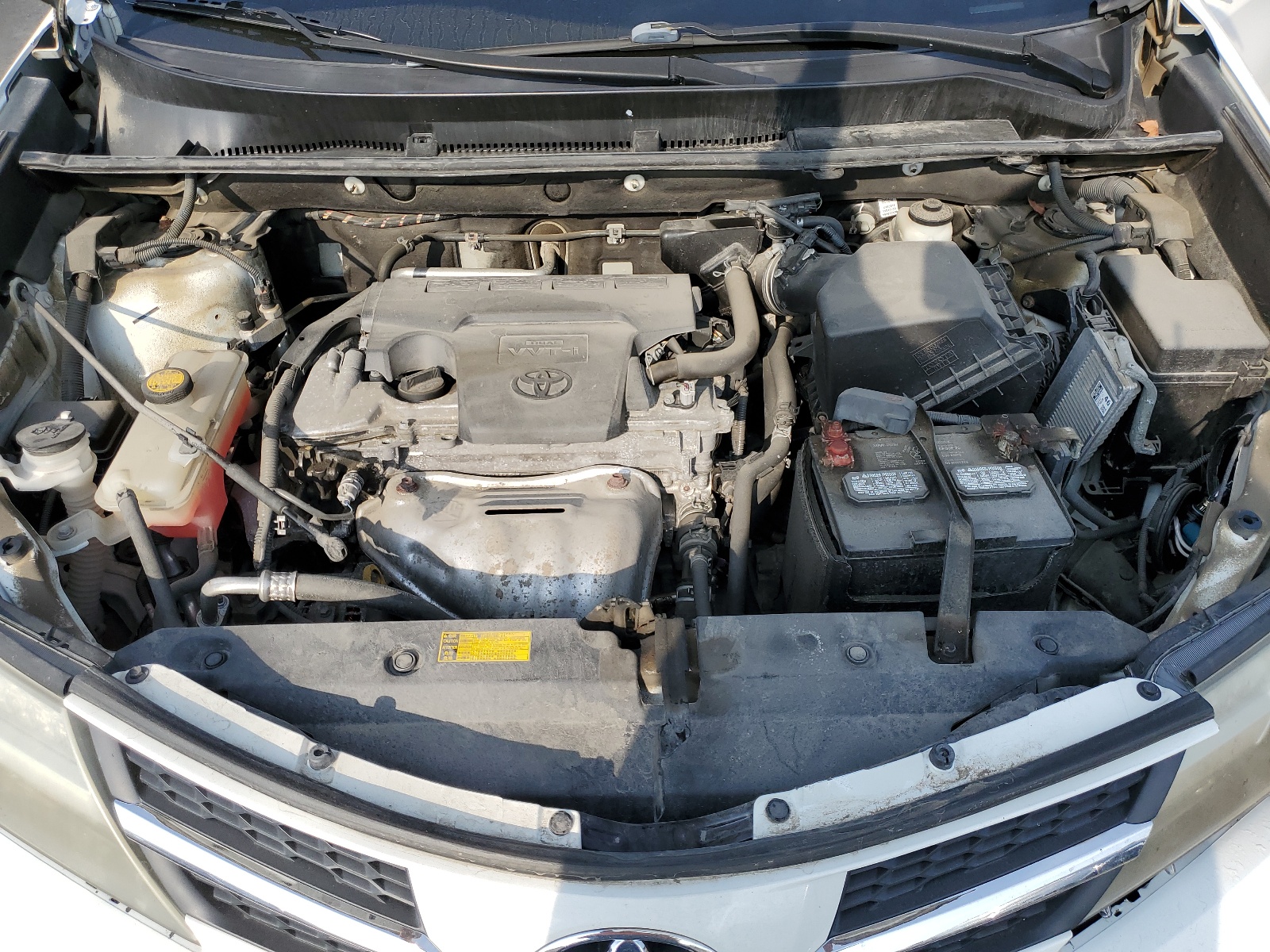 2T3WFREV0FW215142 2015 Toyota Rav4 Xle