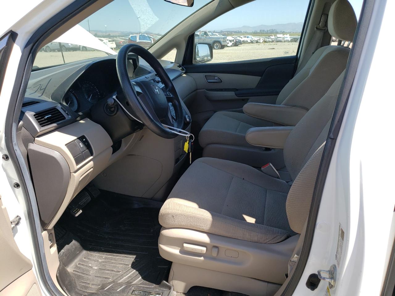 2012 Honda Odyssey Lx VIN: 5FNRL5H22CB049210 Lot: 61660574